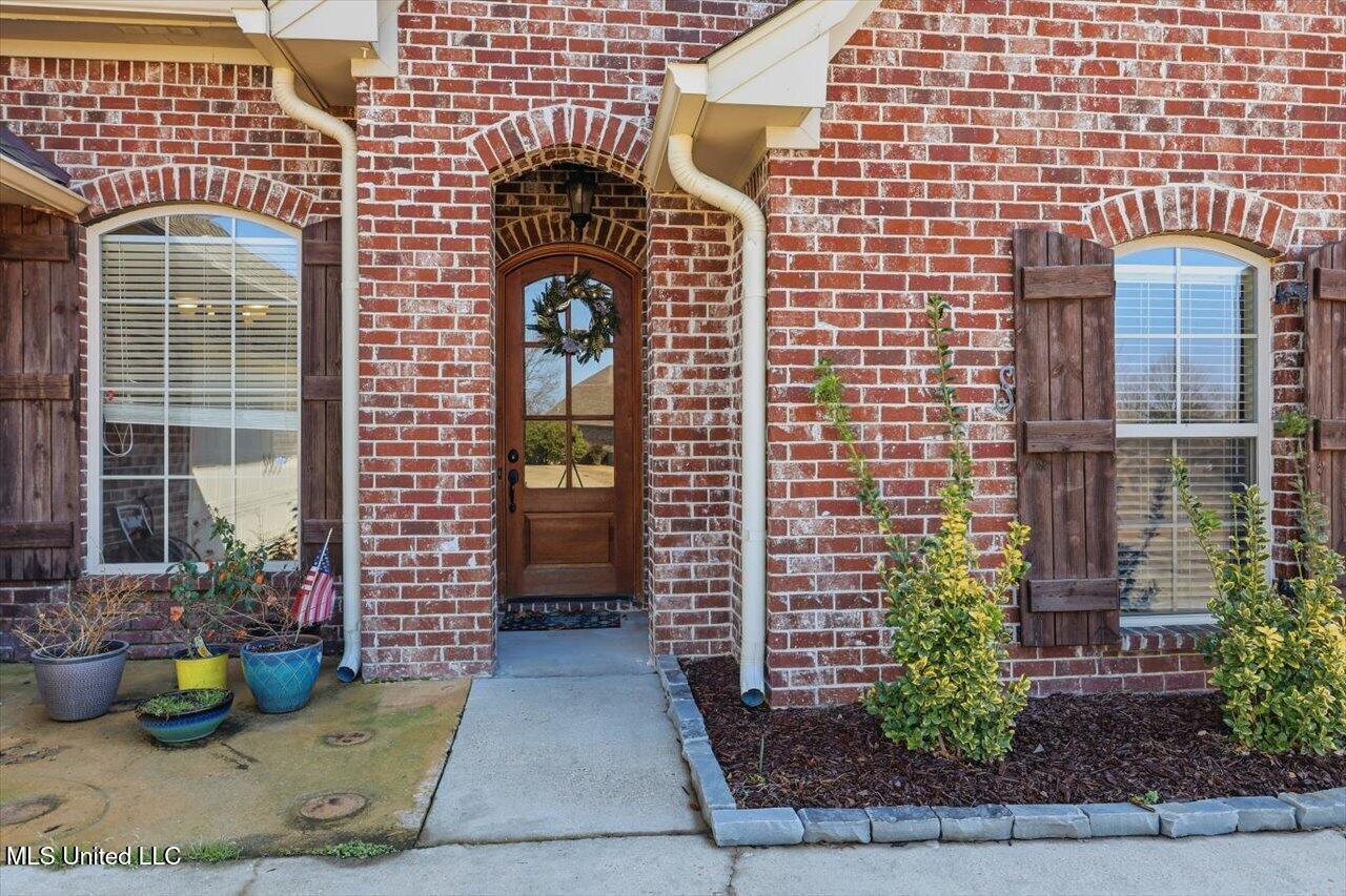 119 Camden Crossing Property Photo 3