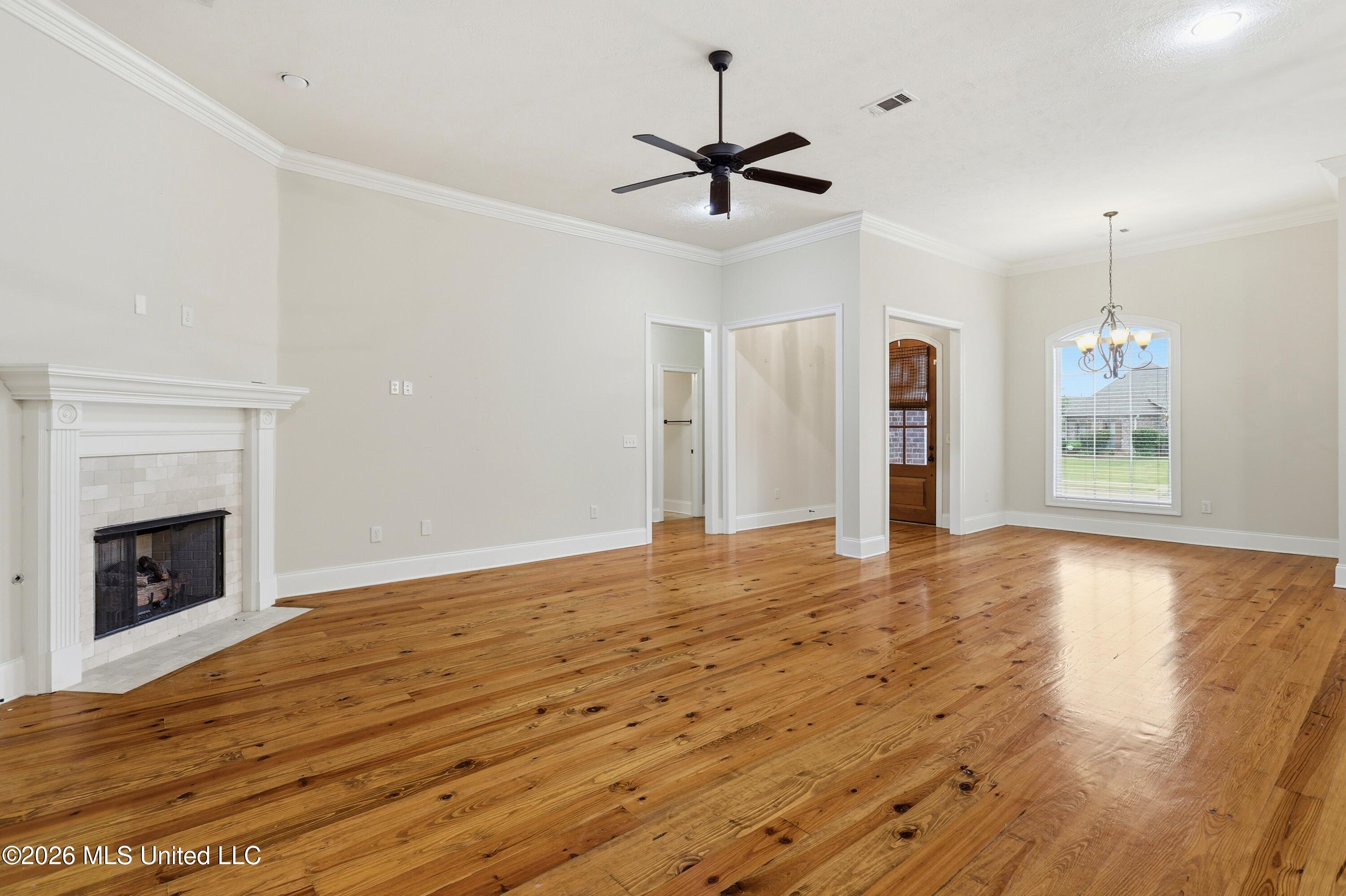119 Camden Crossing Property Photo 10
