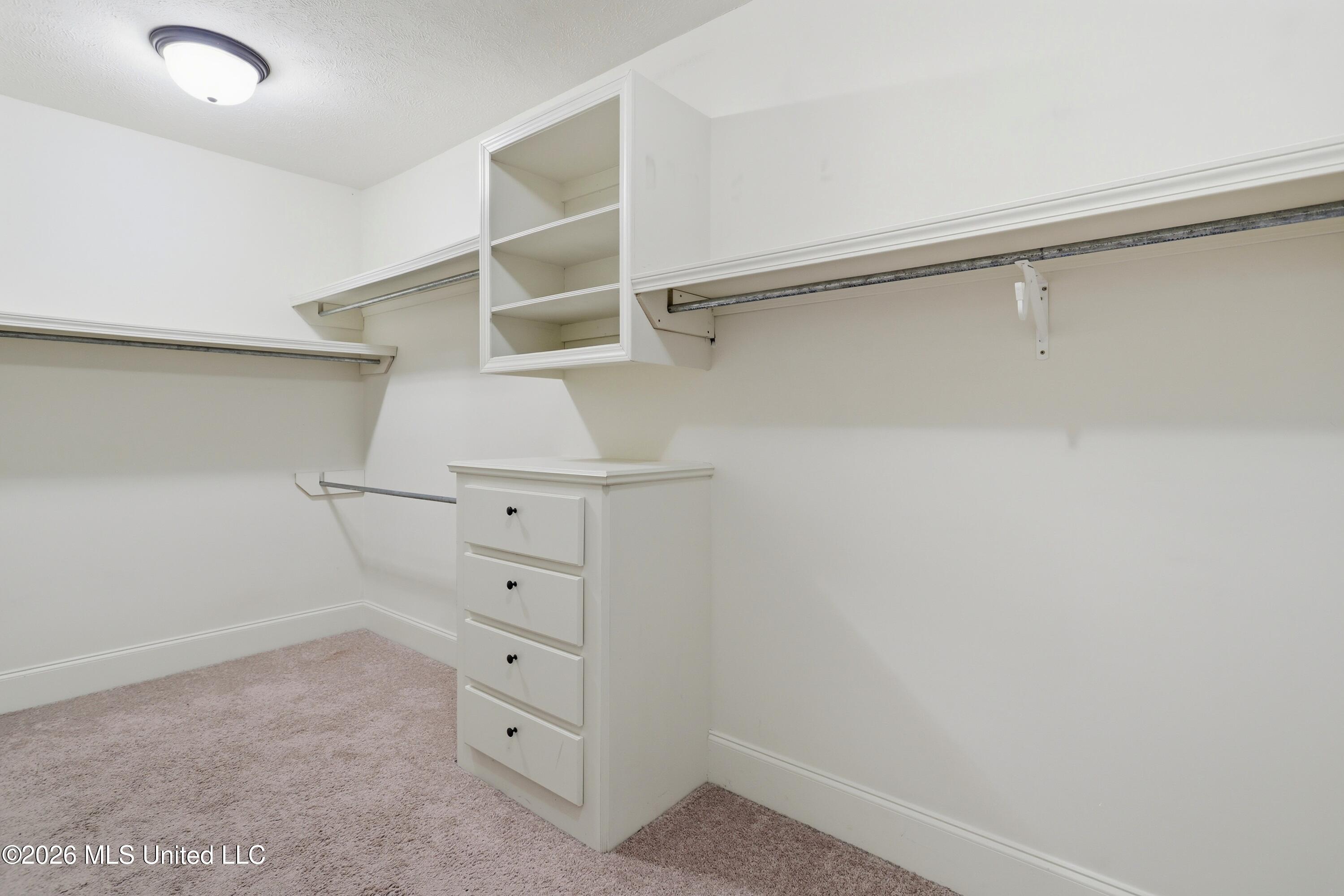 119 Camden Crossing Property Photo 23