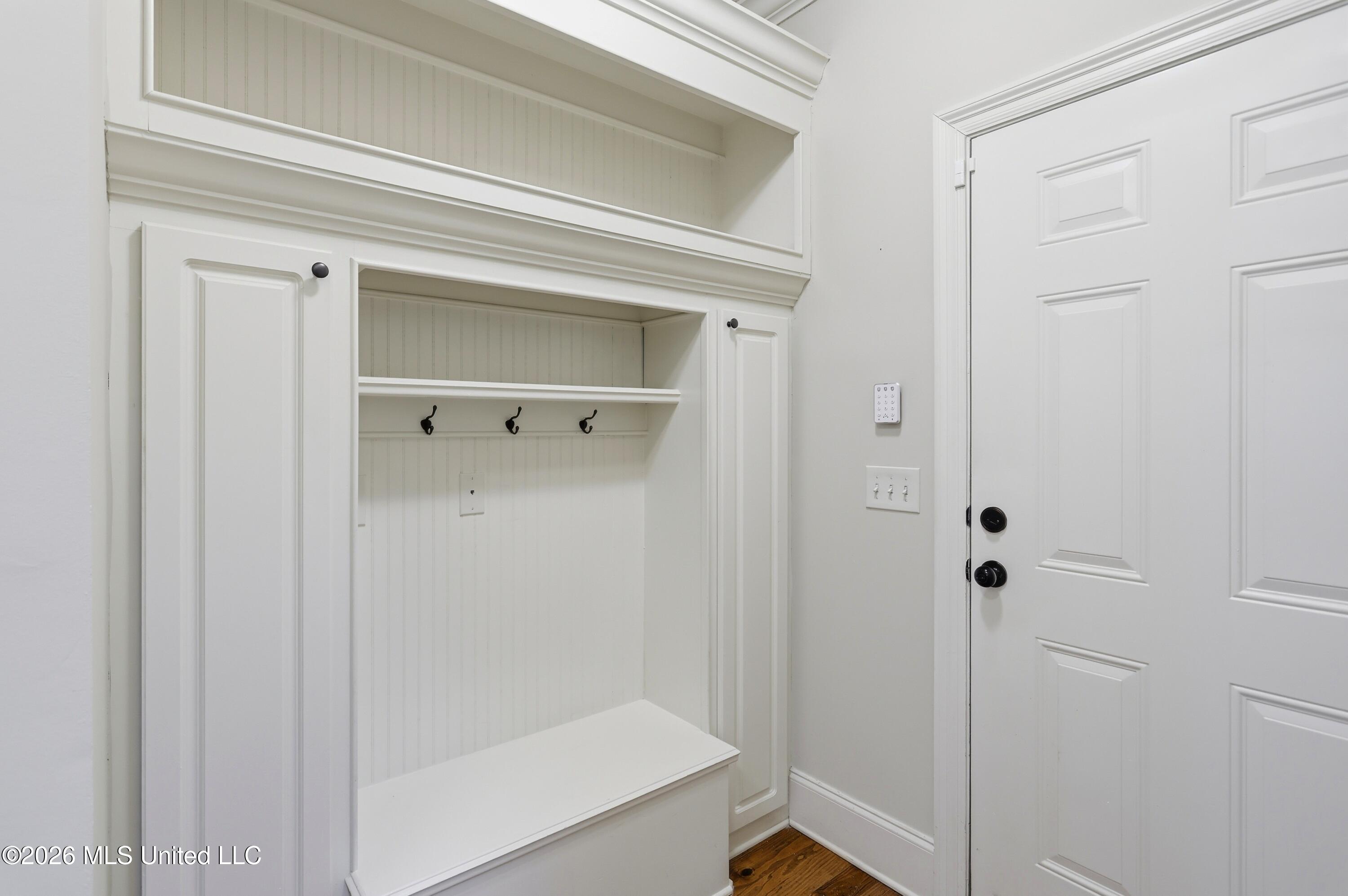 119 Camden Crossing Property Photo 27