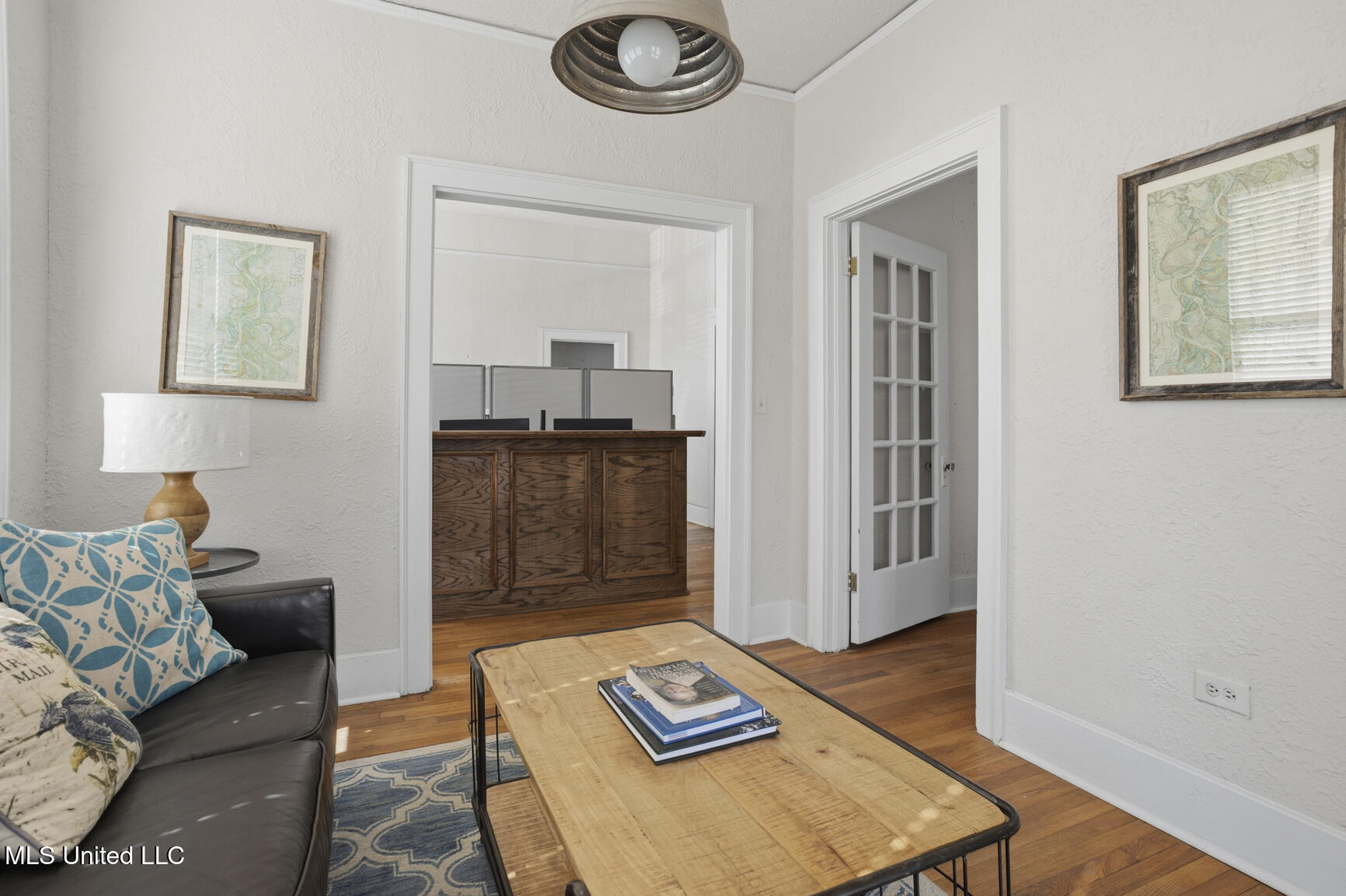 629 N Jefferson Street Property Photo 7