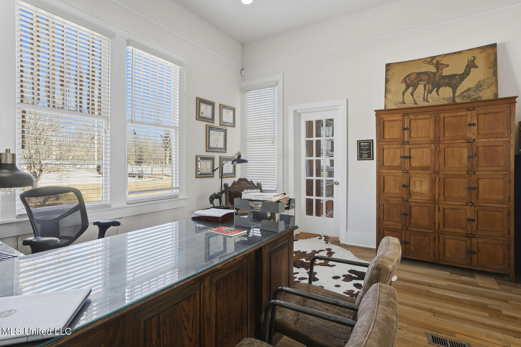 629 N Jefferson Street Property Photo 14
