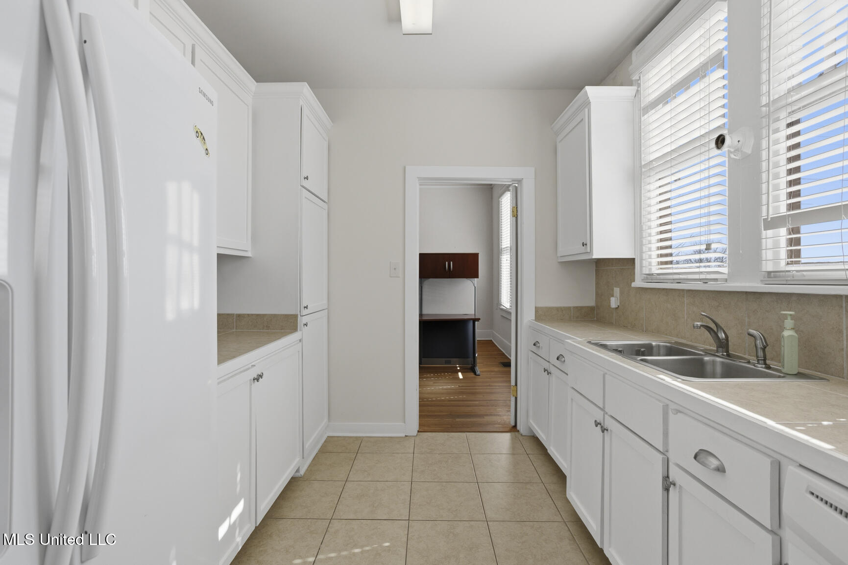 629 N Jefferson Street Property Photo 16