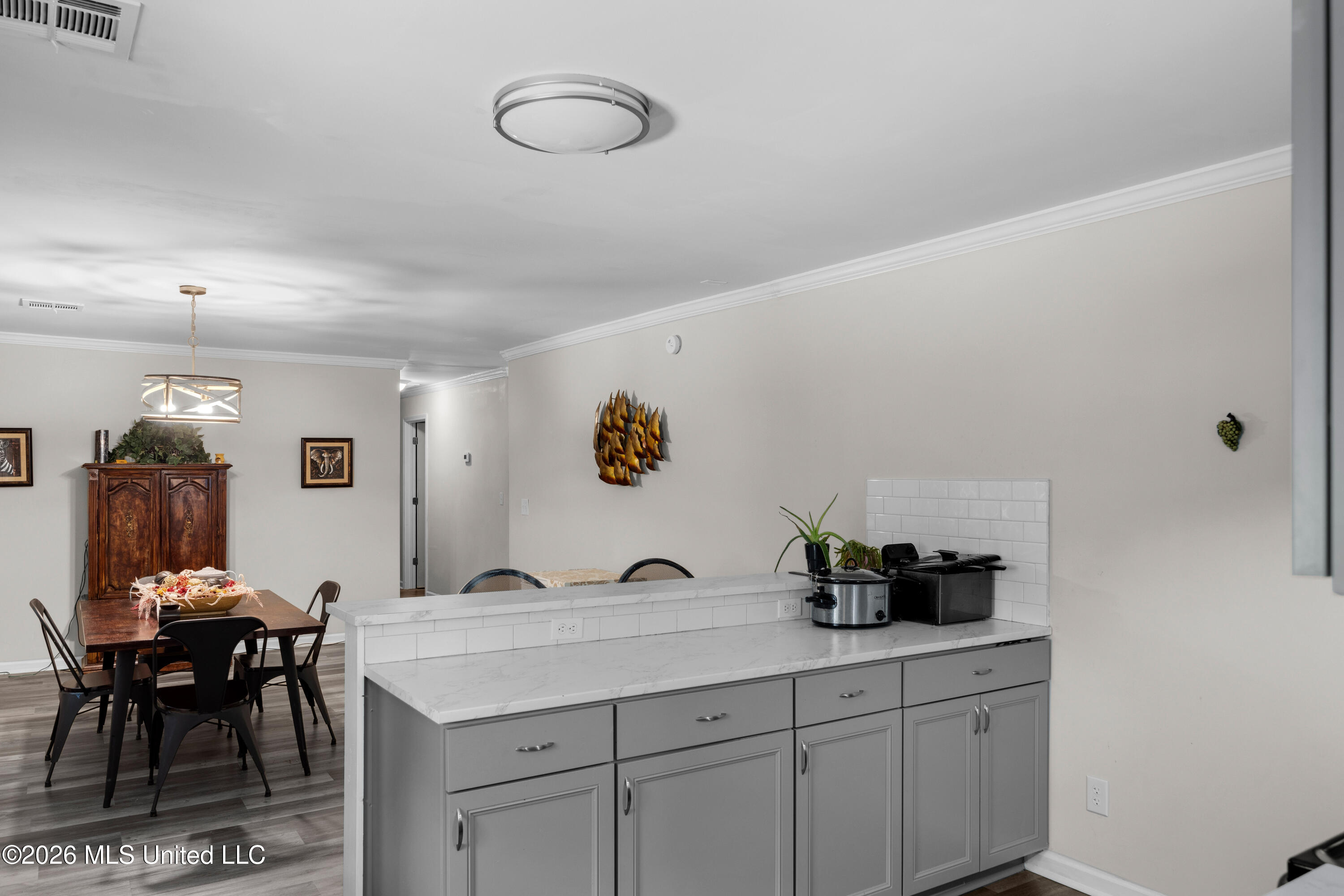 1208 Cooper Road Property Photo 12
