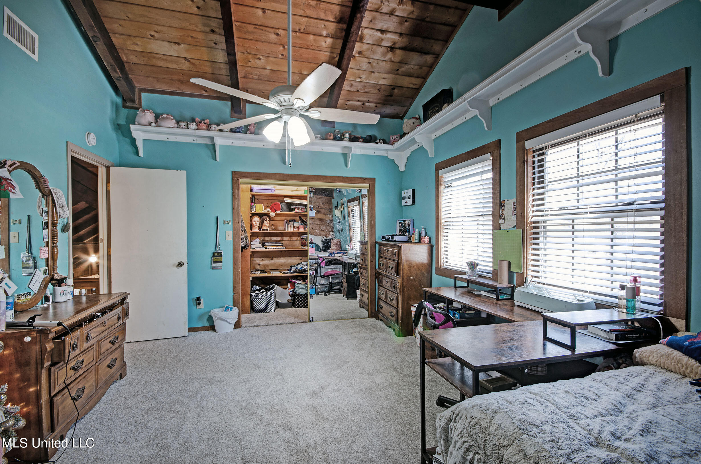 407 Warwick Road Property Photo 42