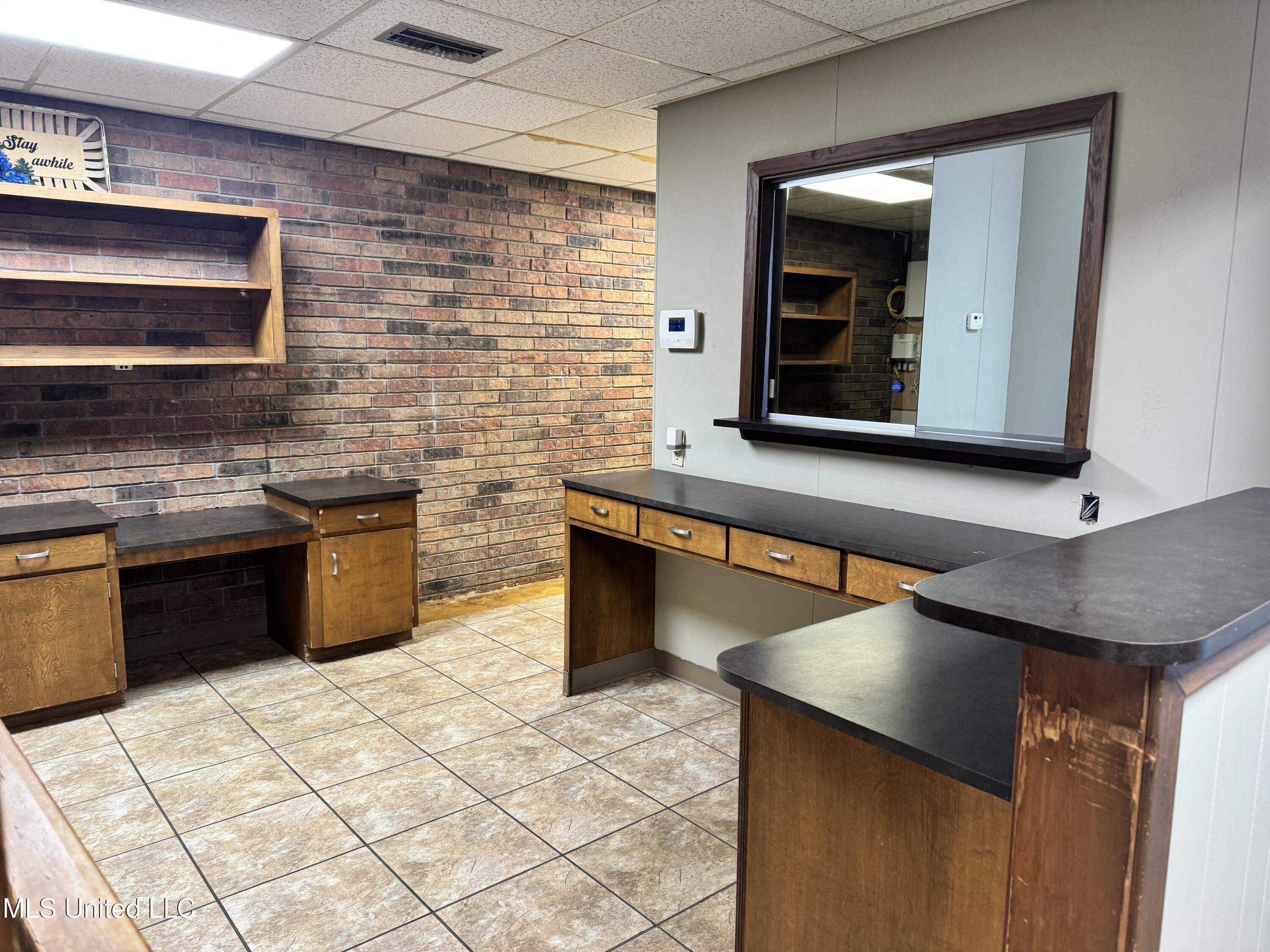 200 Serio Boulevard Property Photo 12
