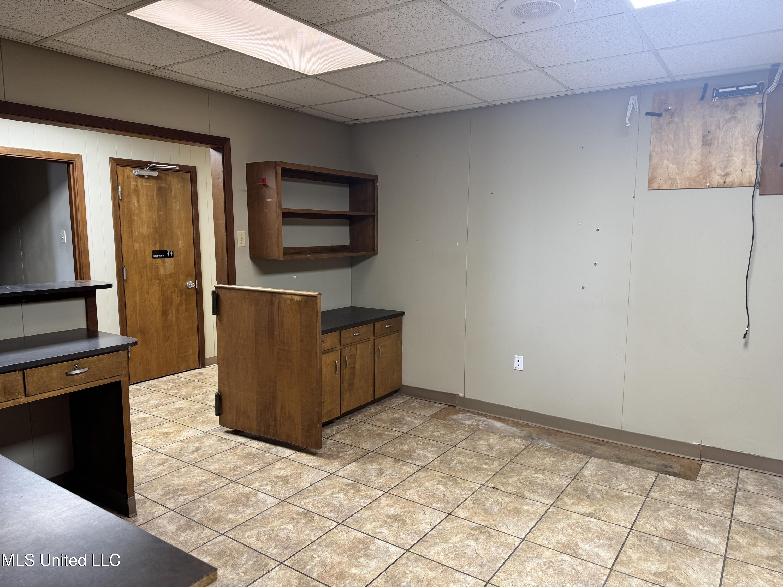 200 Serio Boulevard Property Photo 13