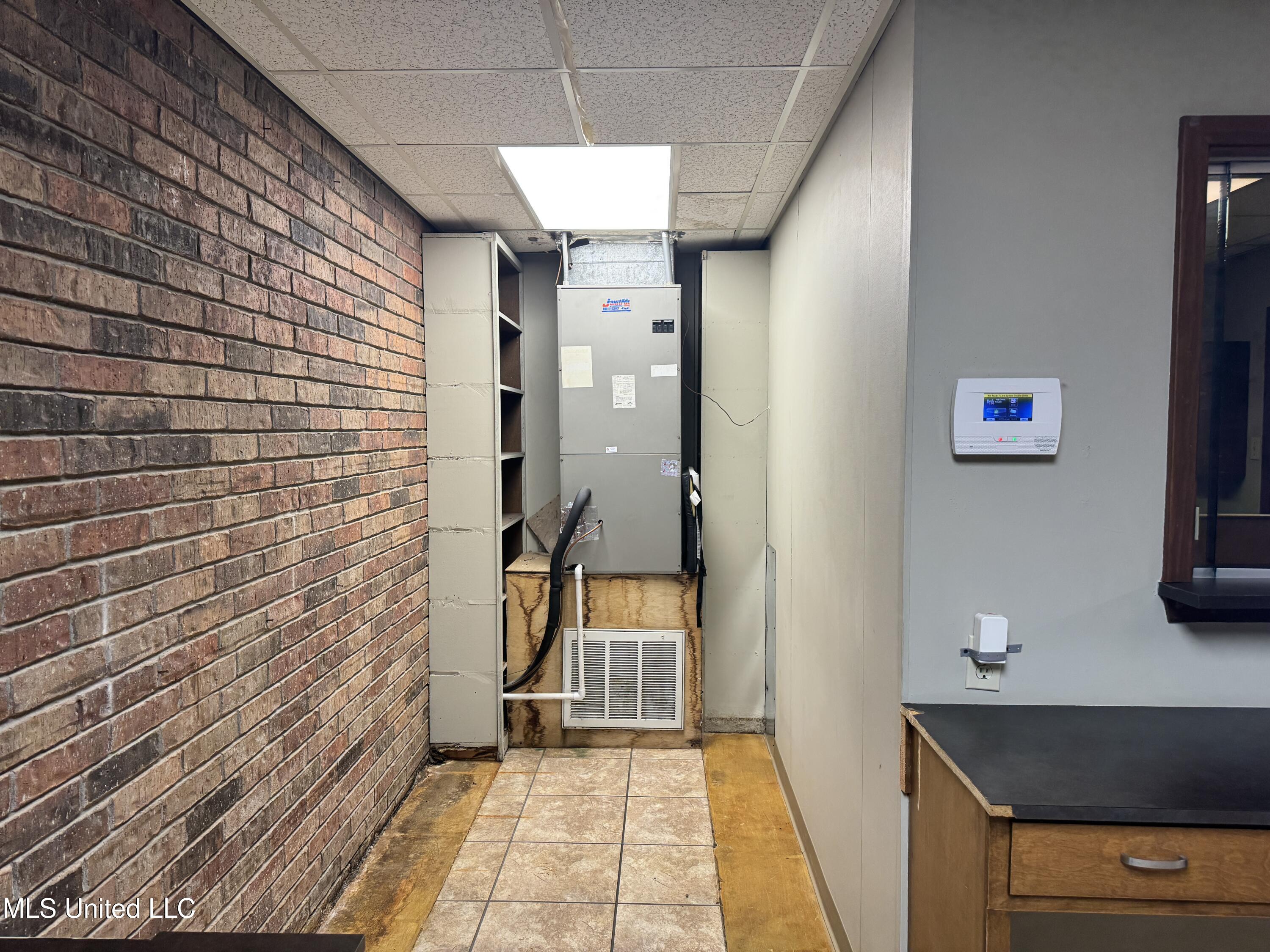 200 Serio Boulevard Property Photo 14