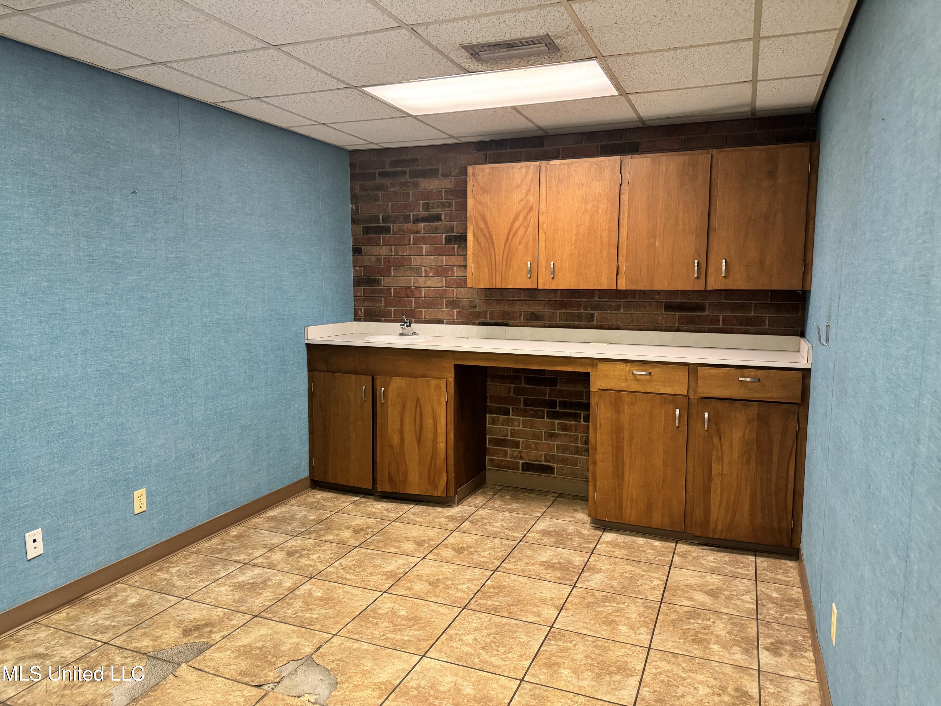 200 Serio Boulevard Property Photo 18