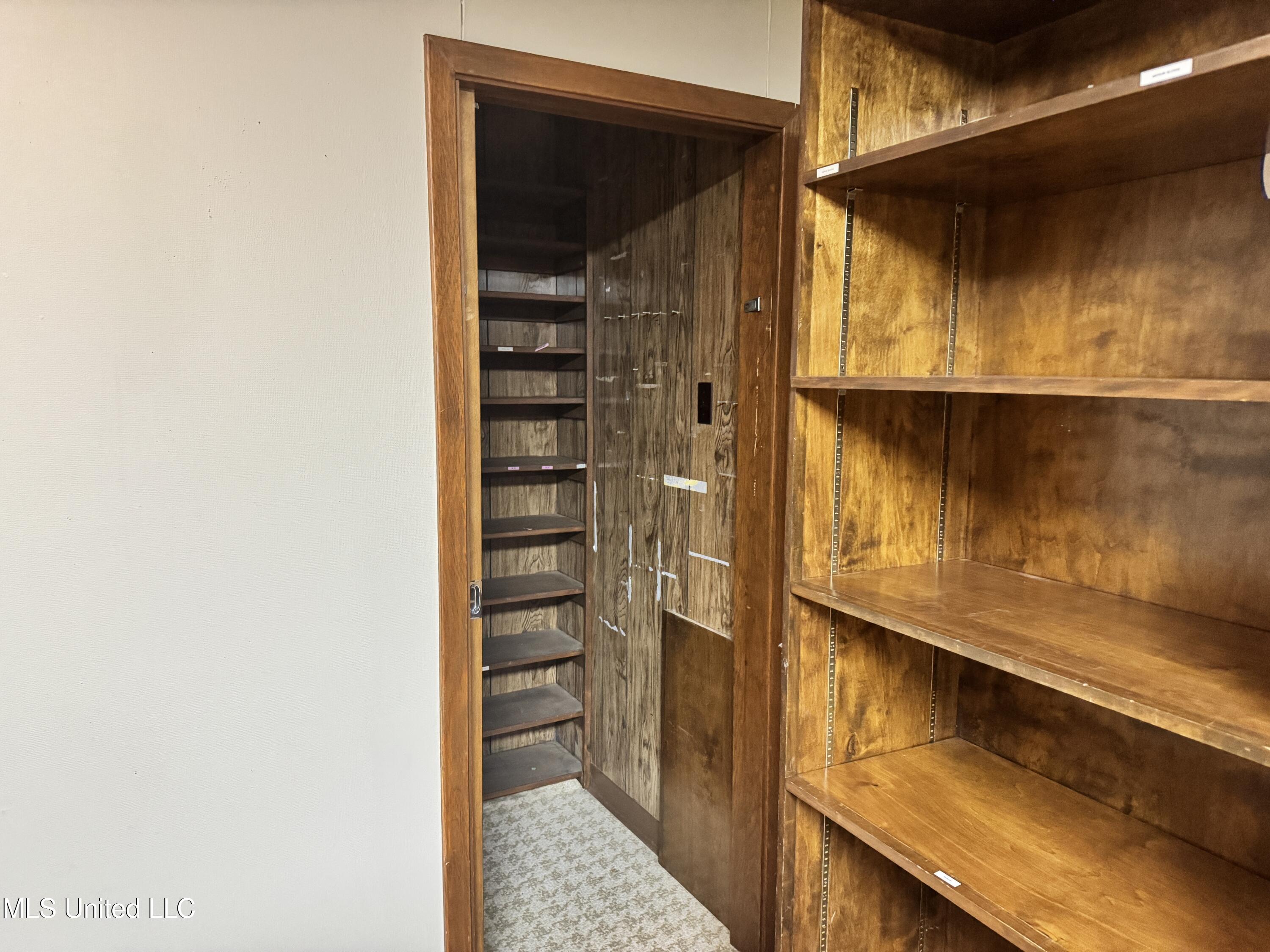 200 Serio Boulevard Property Photo 23