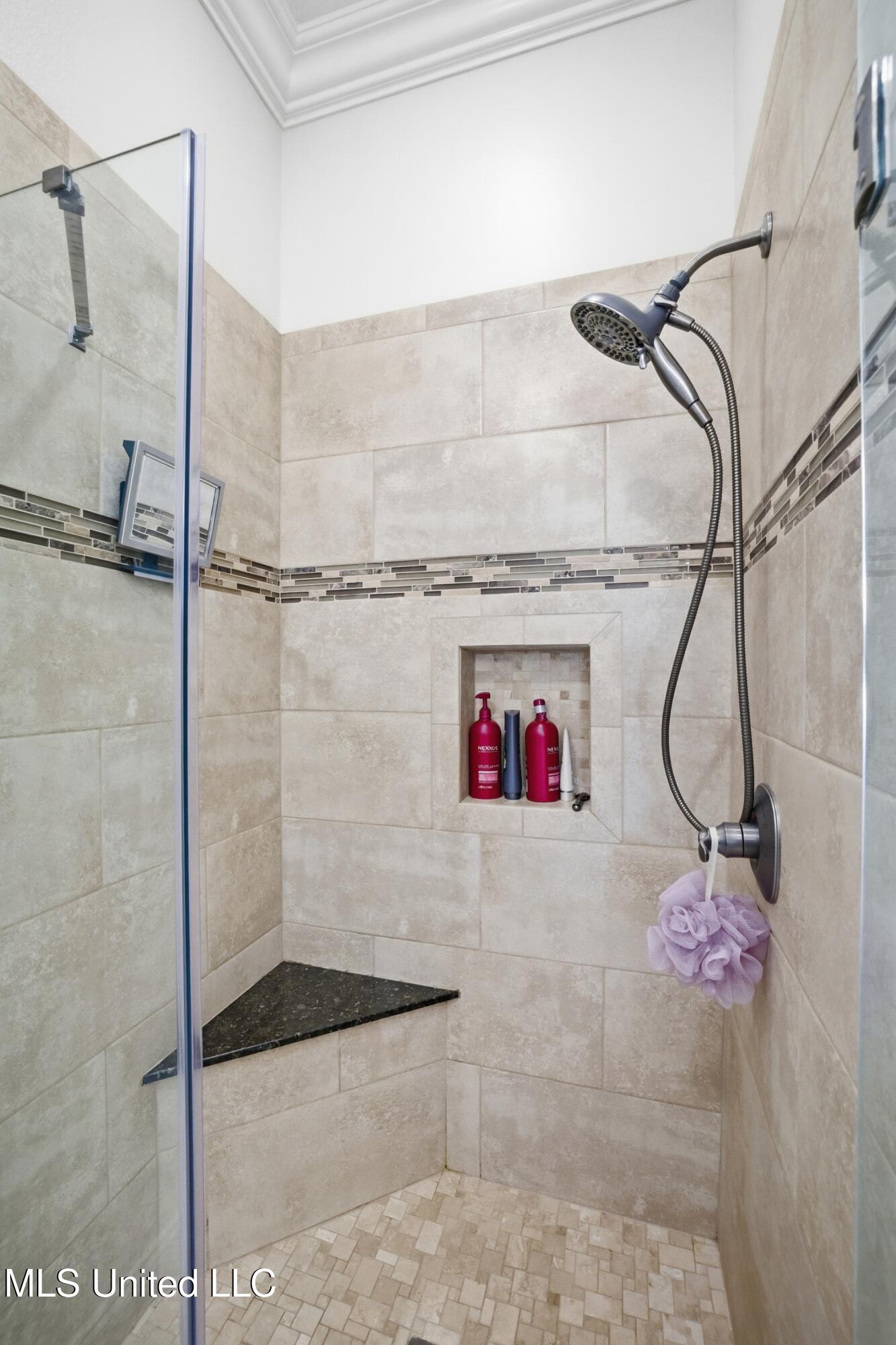 123 Helen Drive Property Photo 31