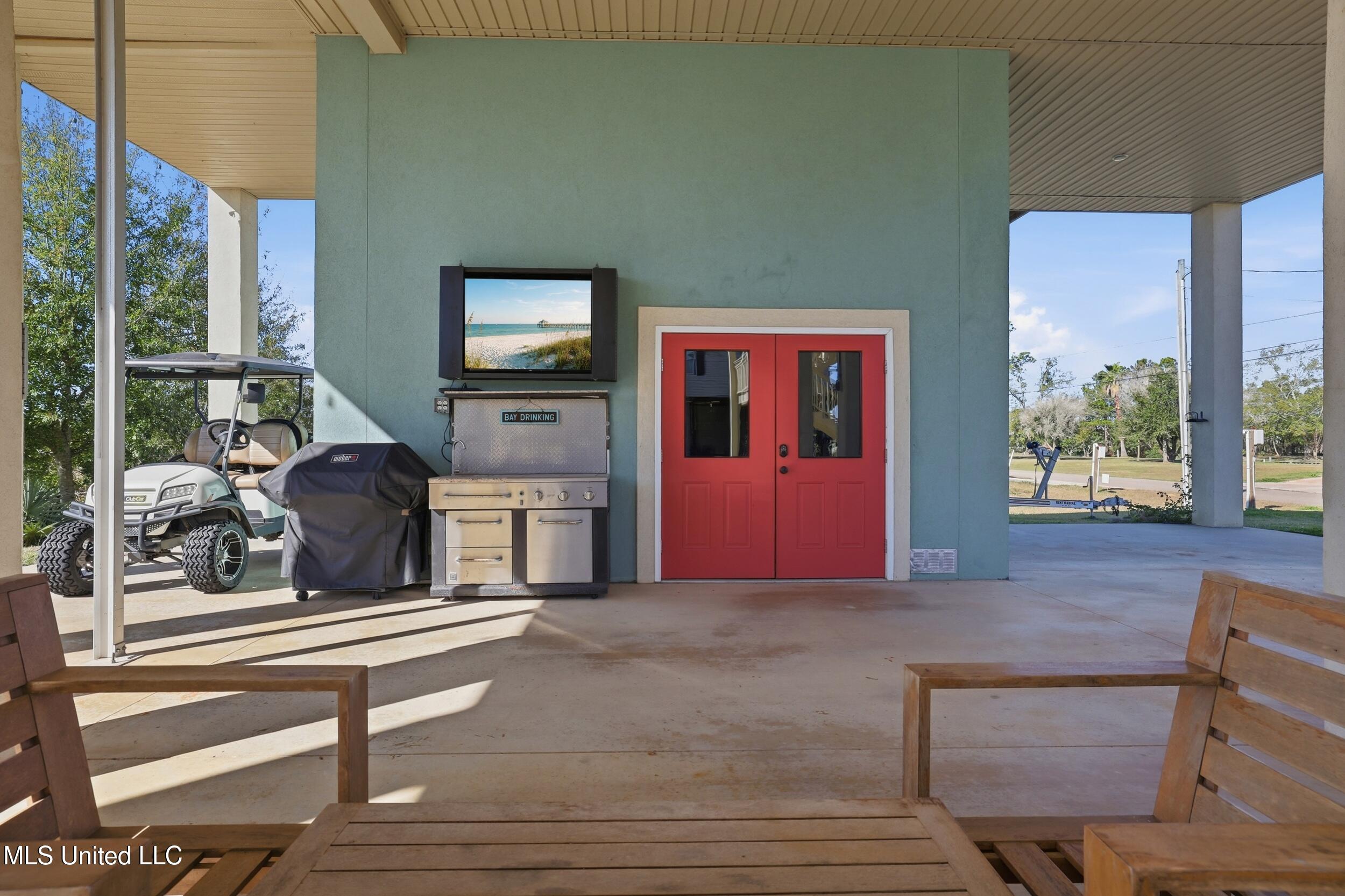 123 Helen Drive Property Photo 47