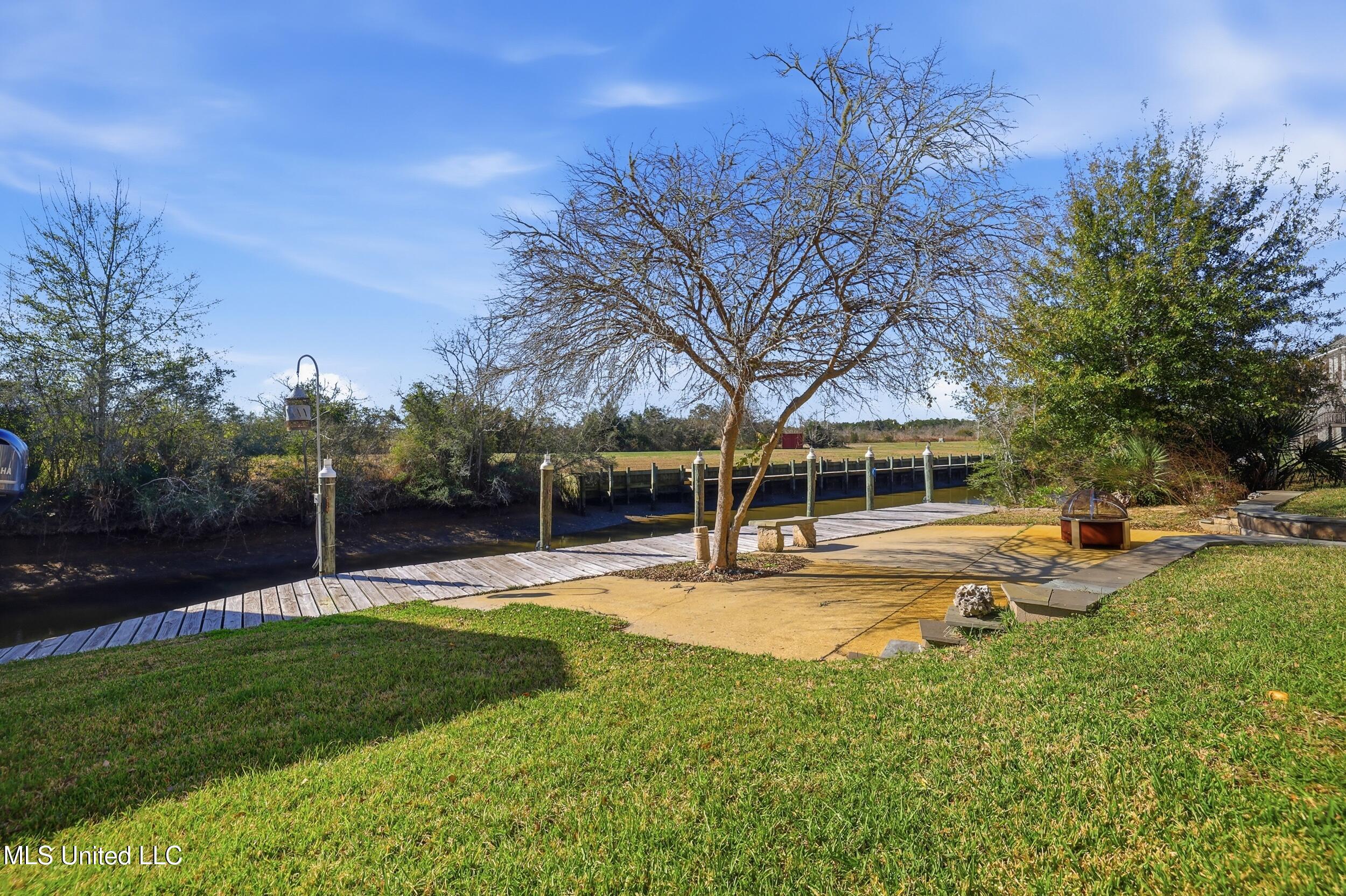 123 Helen Drive Property Photo 48