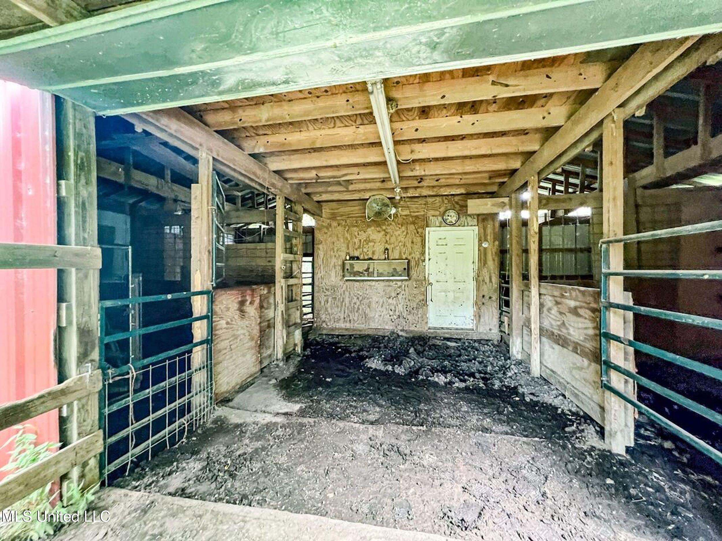 14912b 35 Highway Property Photo 64