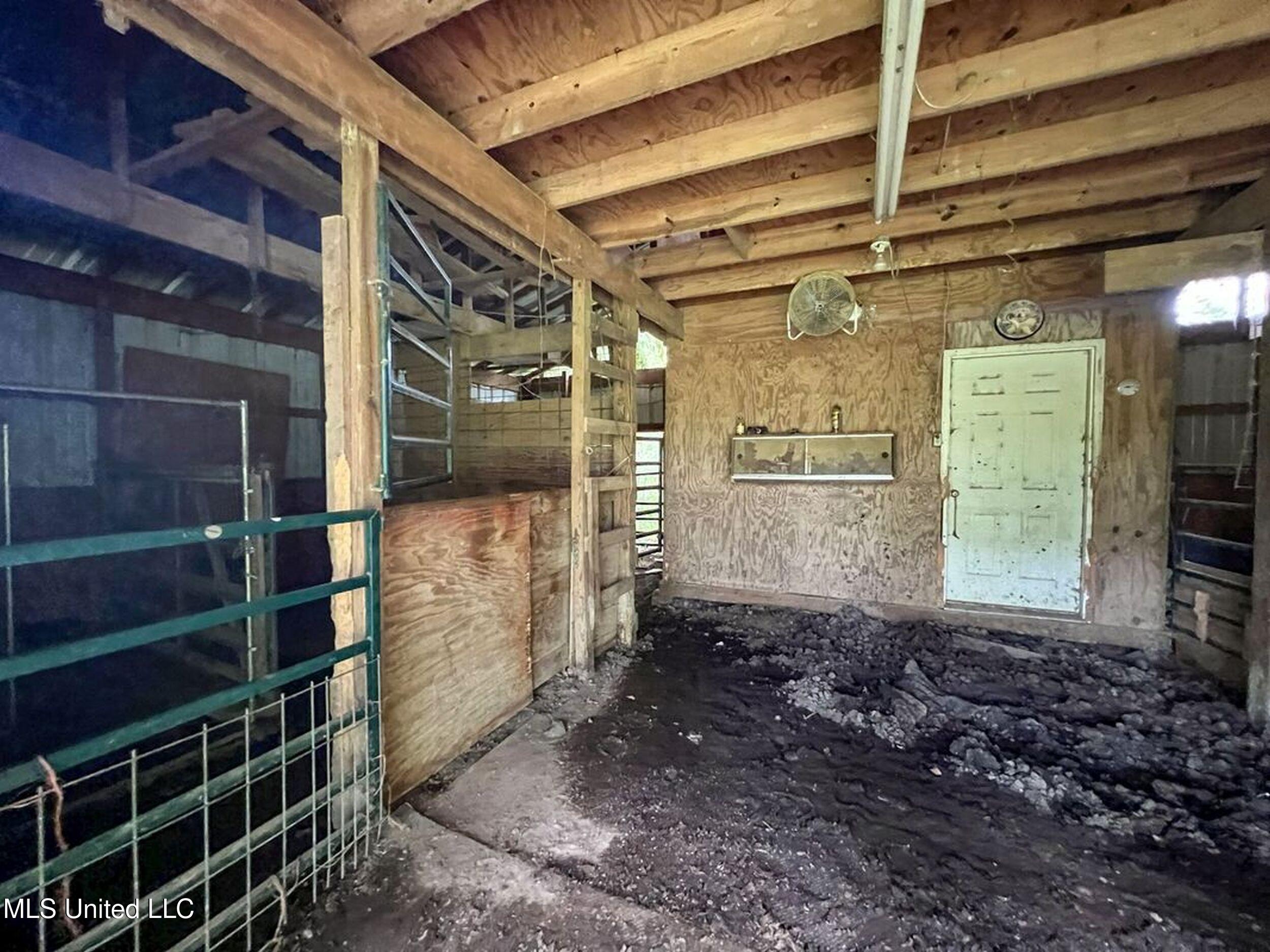 14912b 35 Highway Property Photo 65