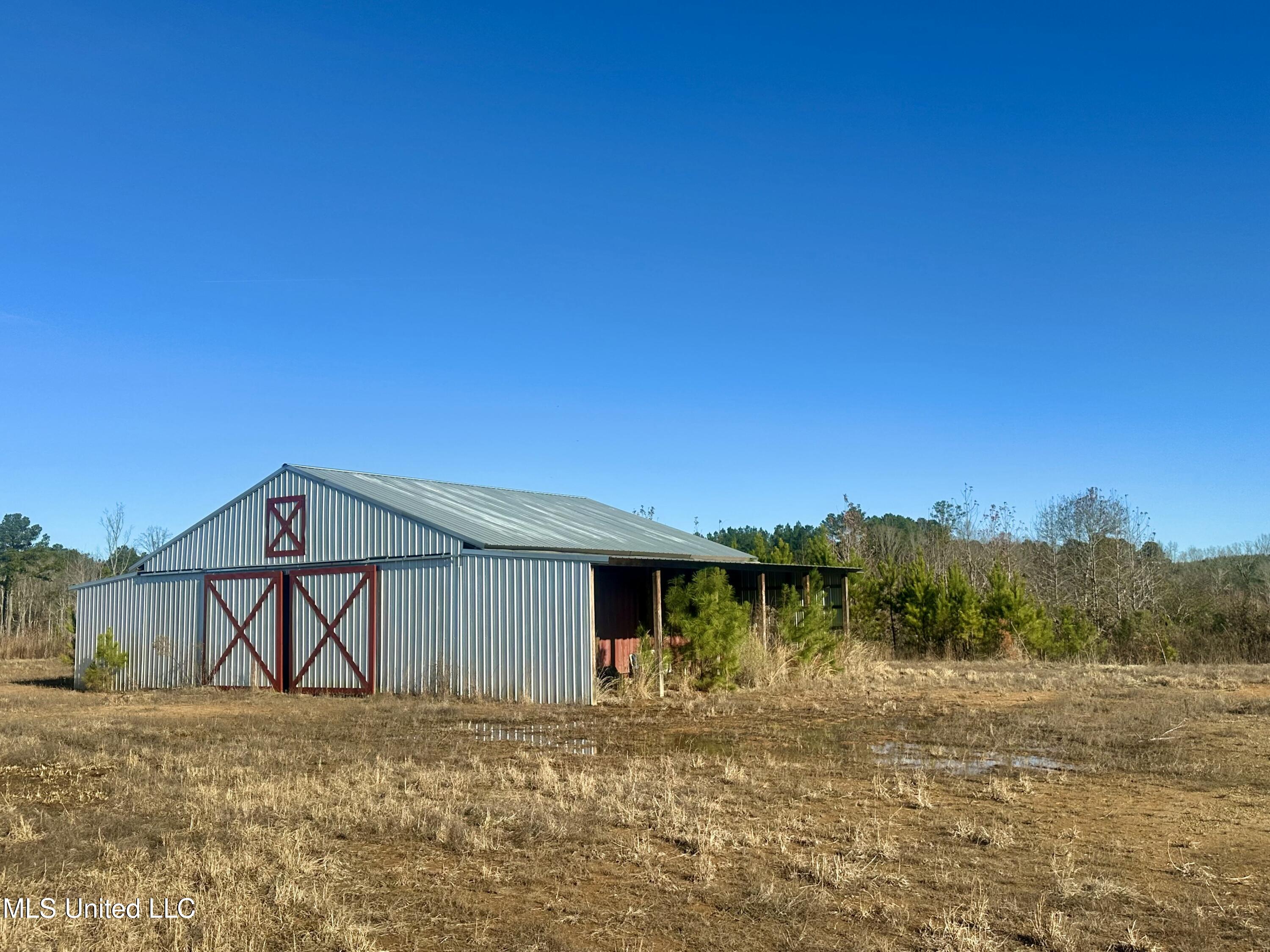 3438 Cr-3027 Property Photo 6