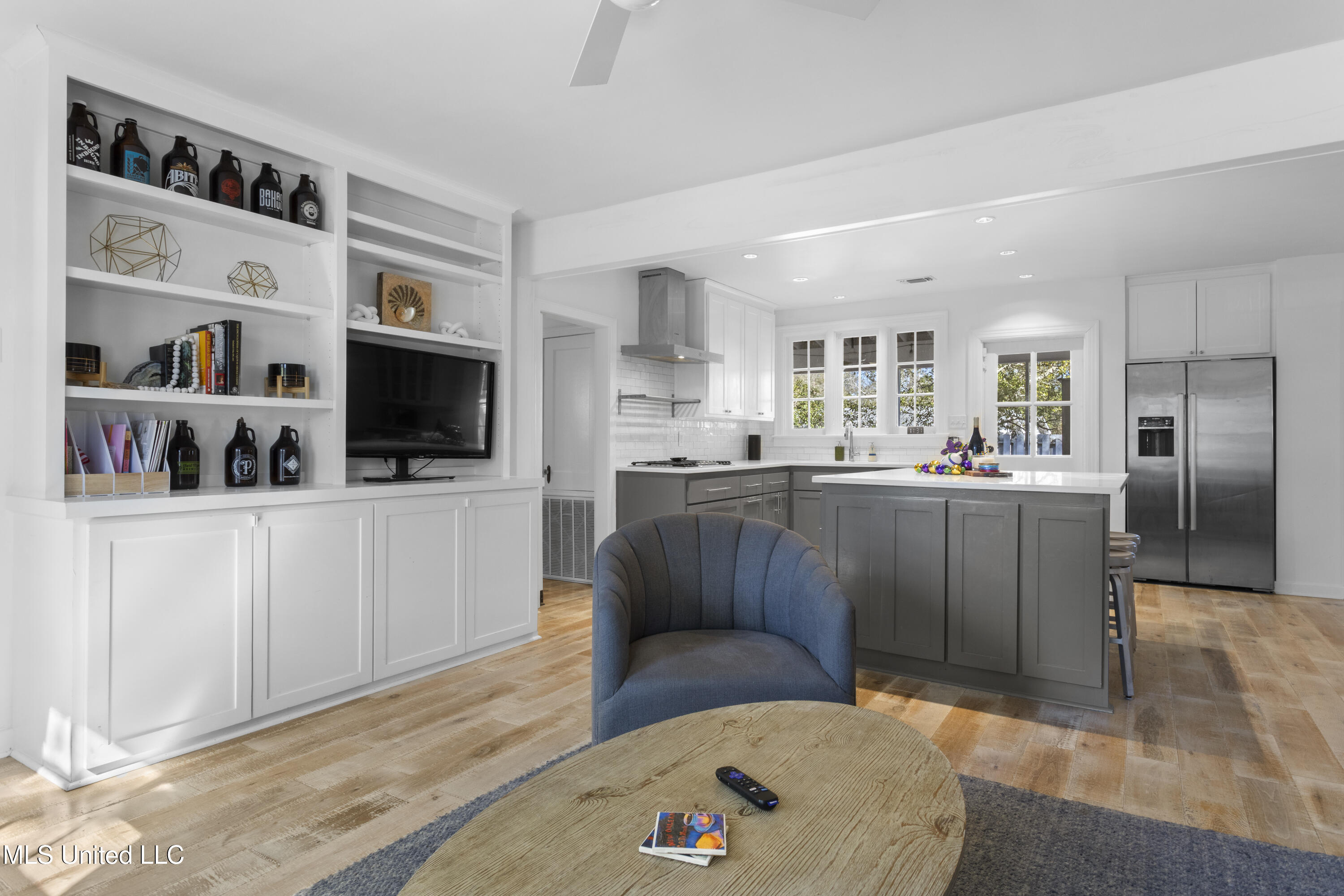 111 Bay View Court Property Photo 15