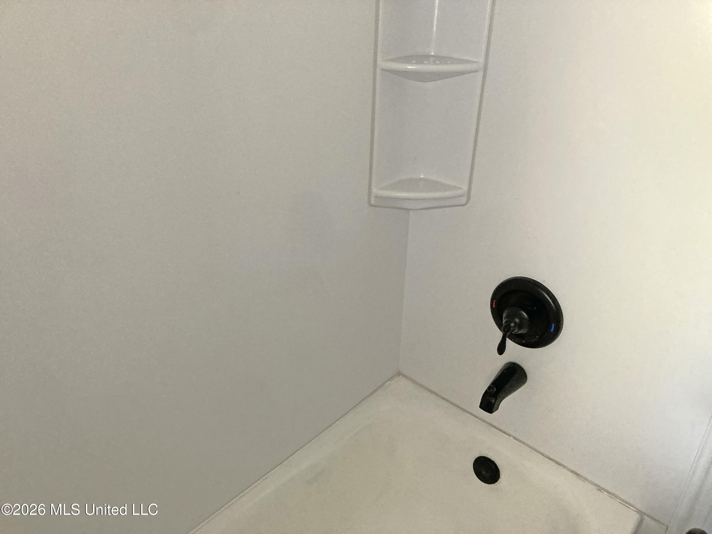 264 Shady Circle Property Photo 4