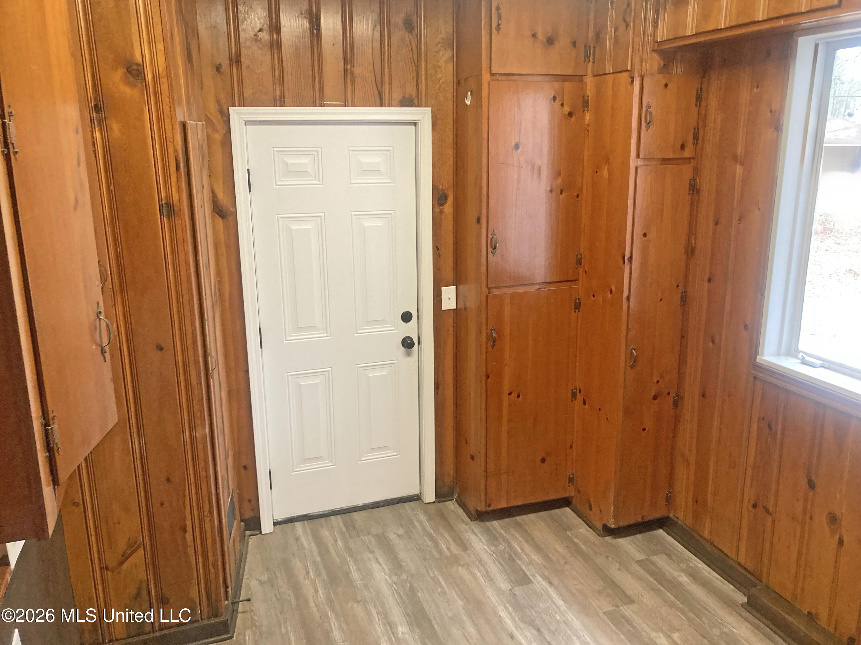264 Shady Circle Property Photo 7