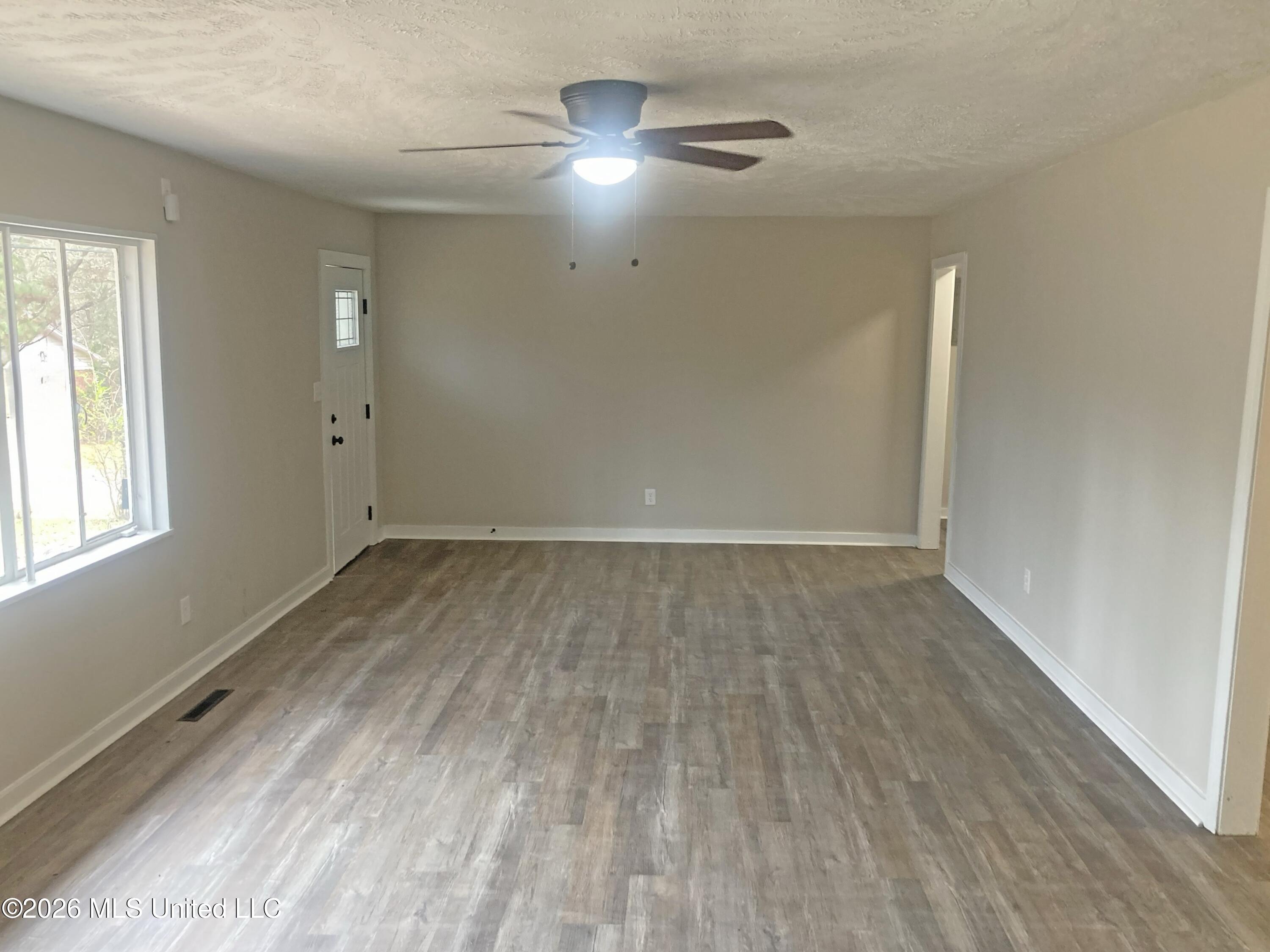 264 Shady Circle Property Photo 9