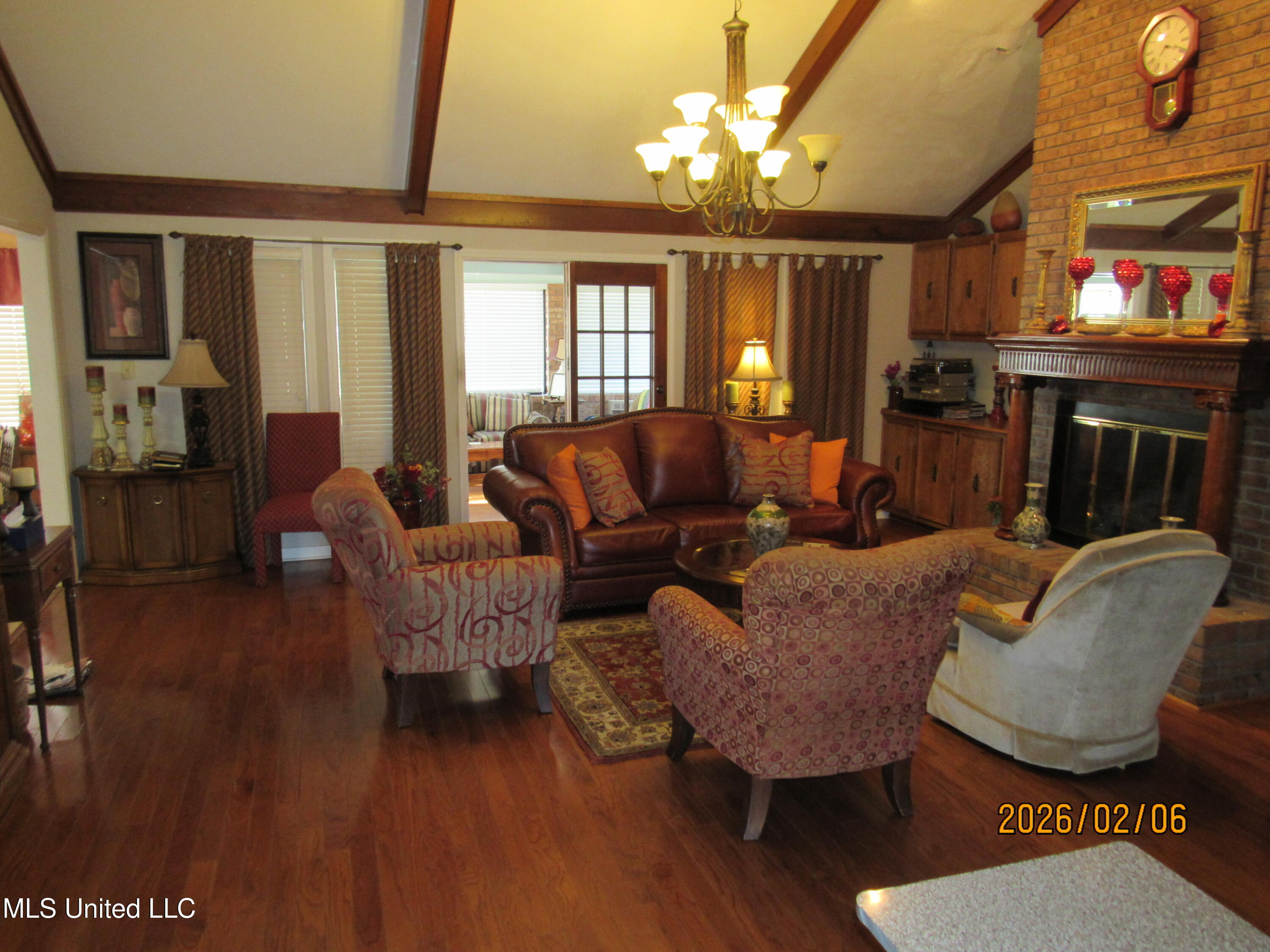 1903 Swayze Street Property Photo 2