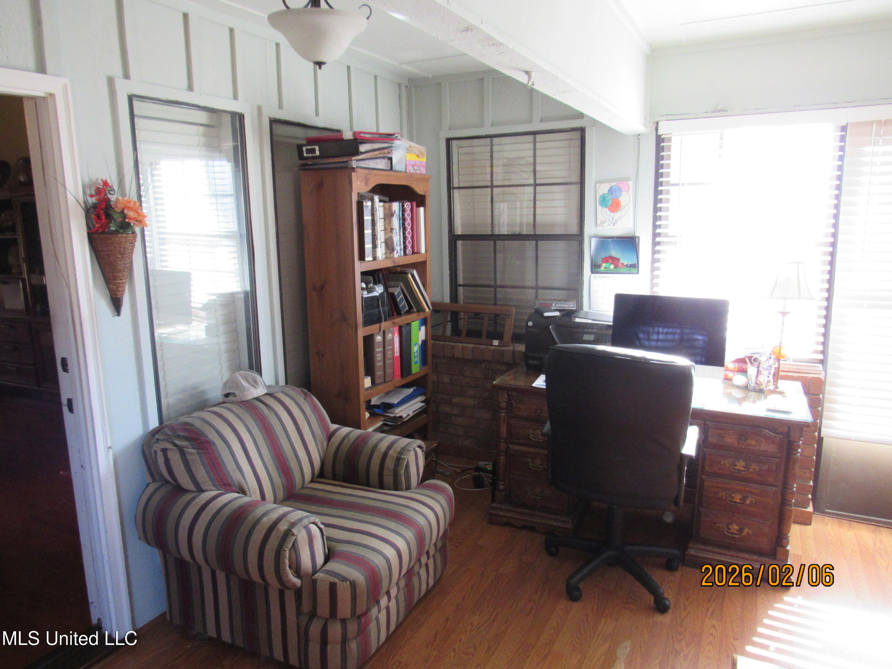 1903 Swayze Street Property Photo 17