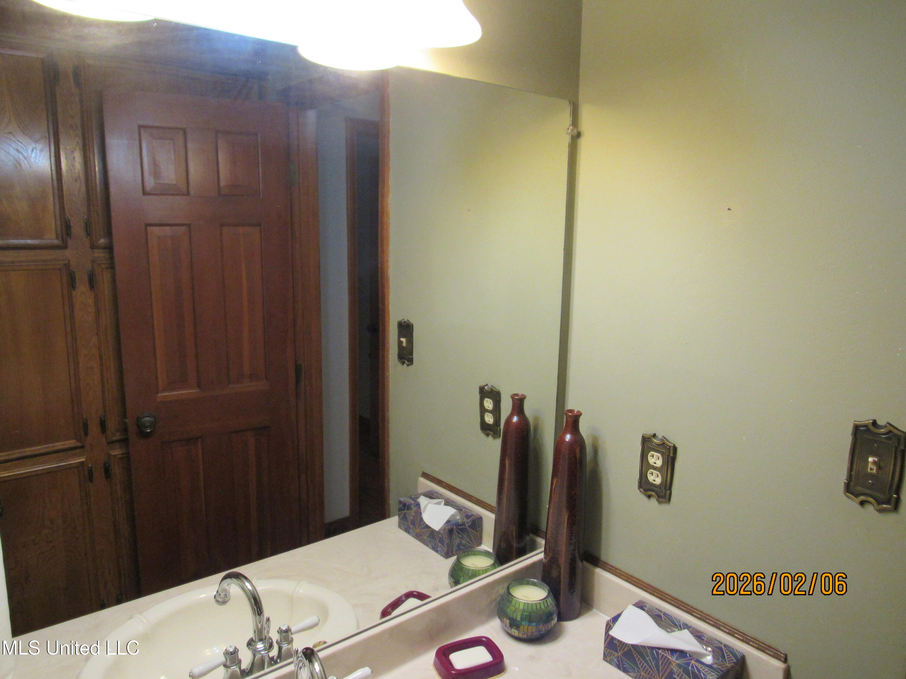 1903 Swayze Street Property Photo 37
