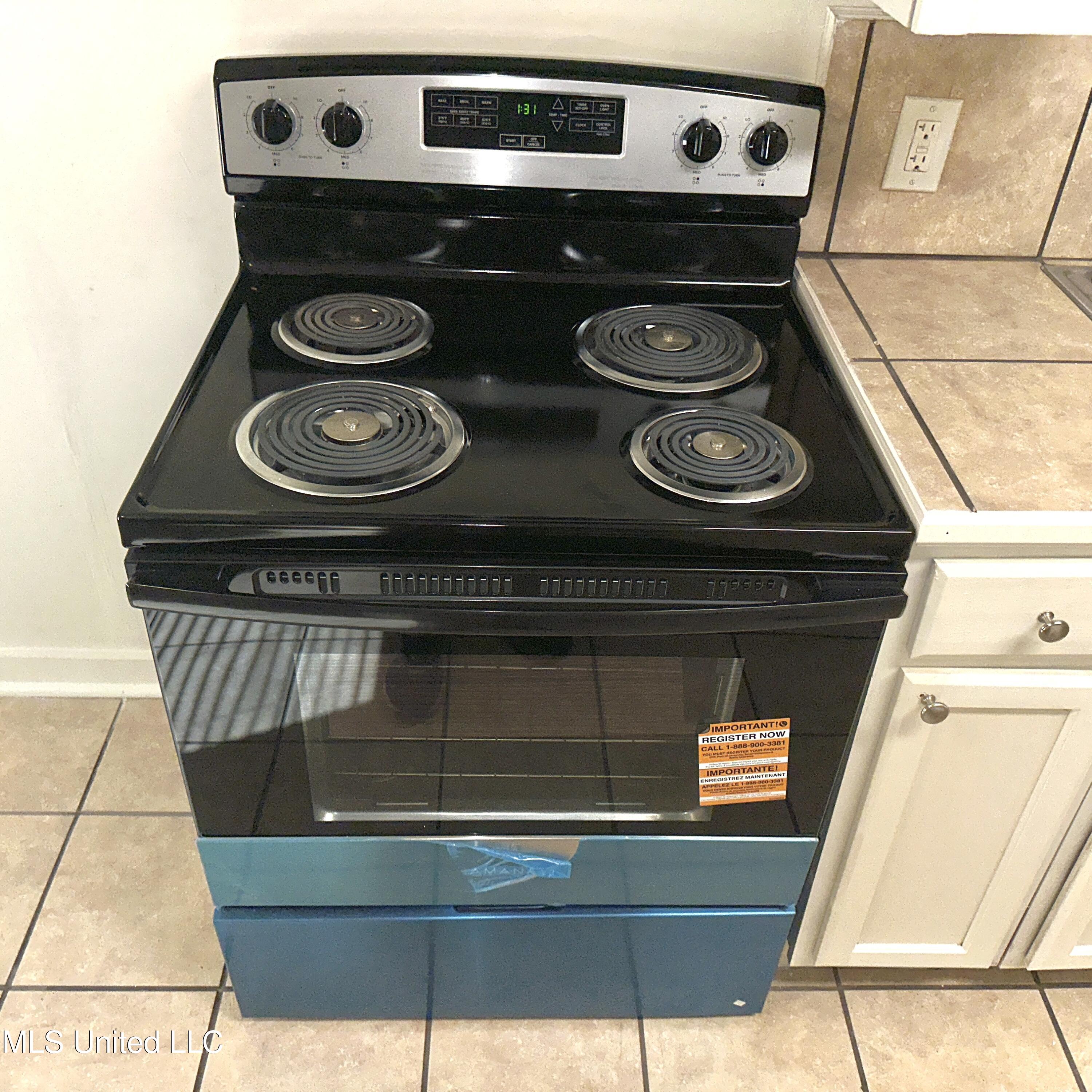 359 Cummins Street Property Photo 10