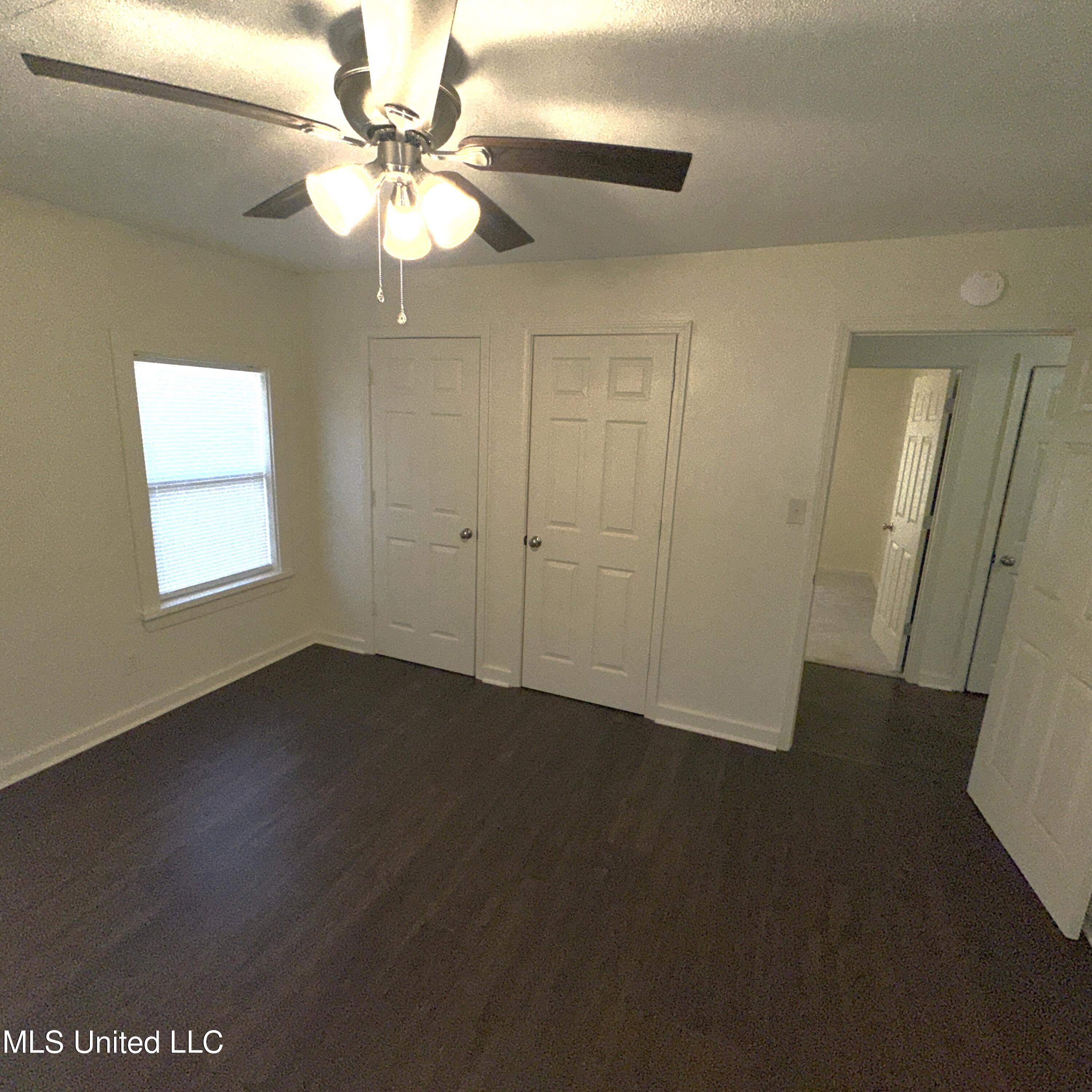 359 Cummins Street Property Photo 19