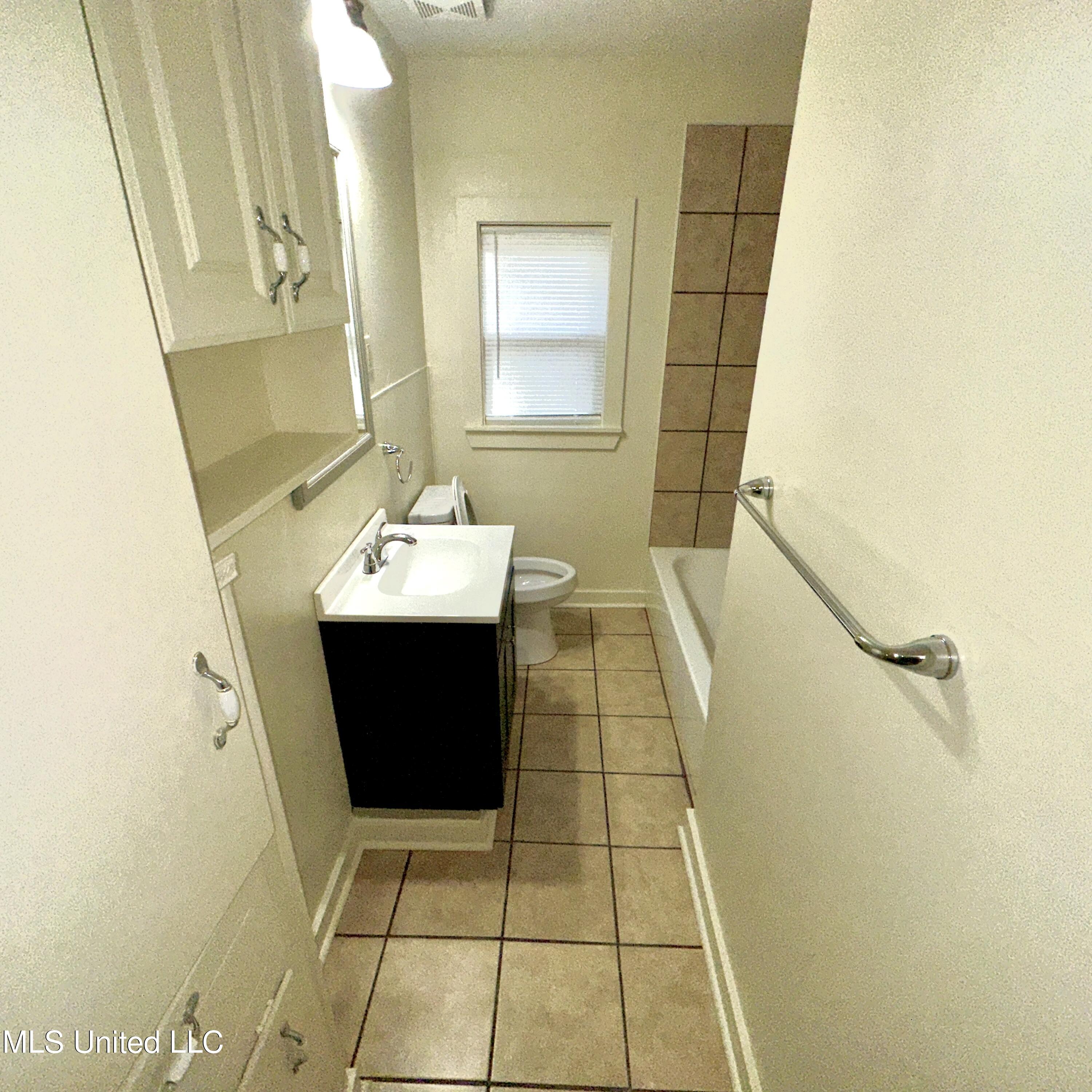 359 Cummins Street Property Photo 20