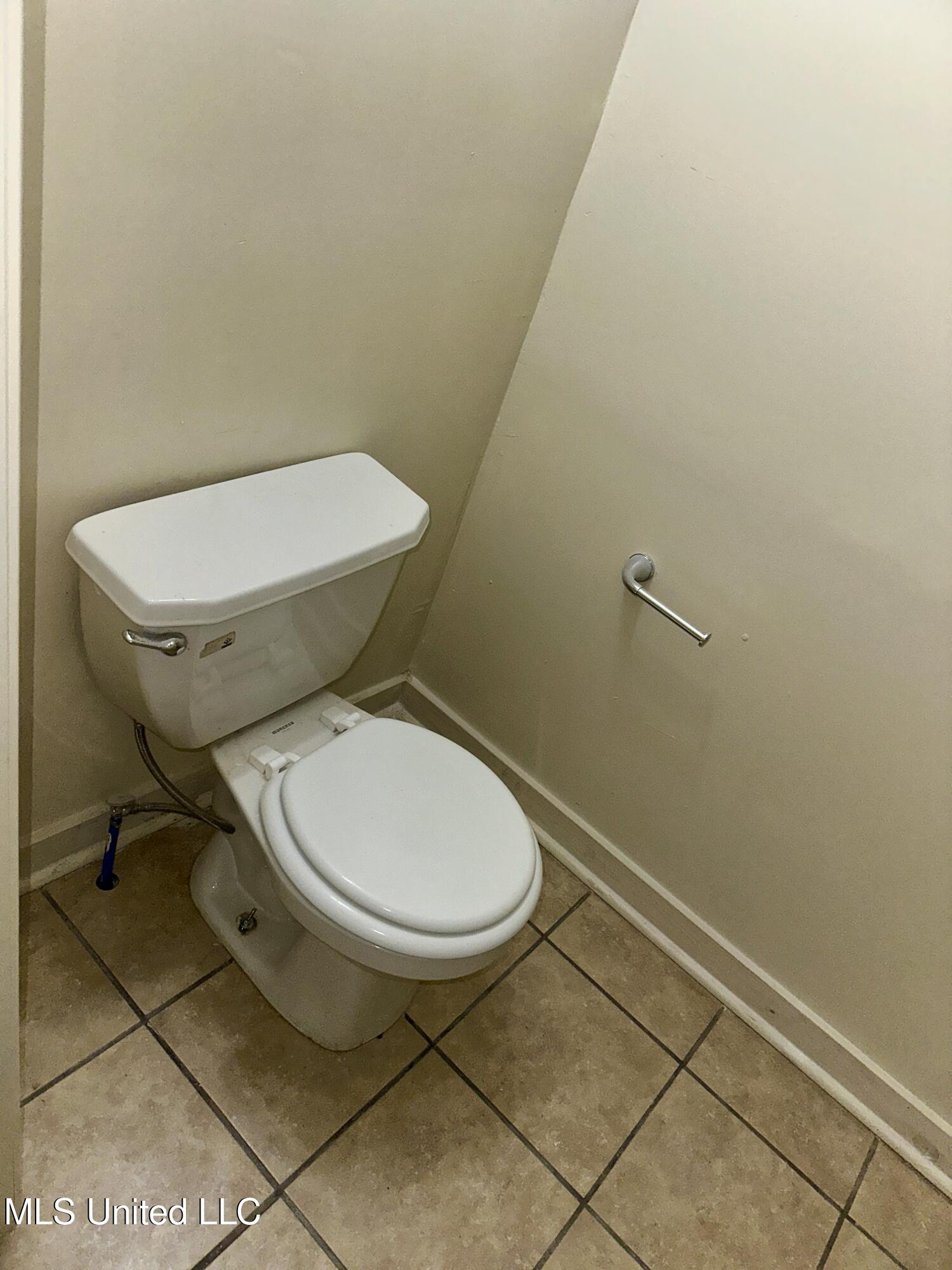 359 Cummins Street Property Photo 33