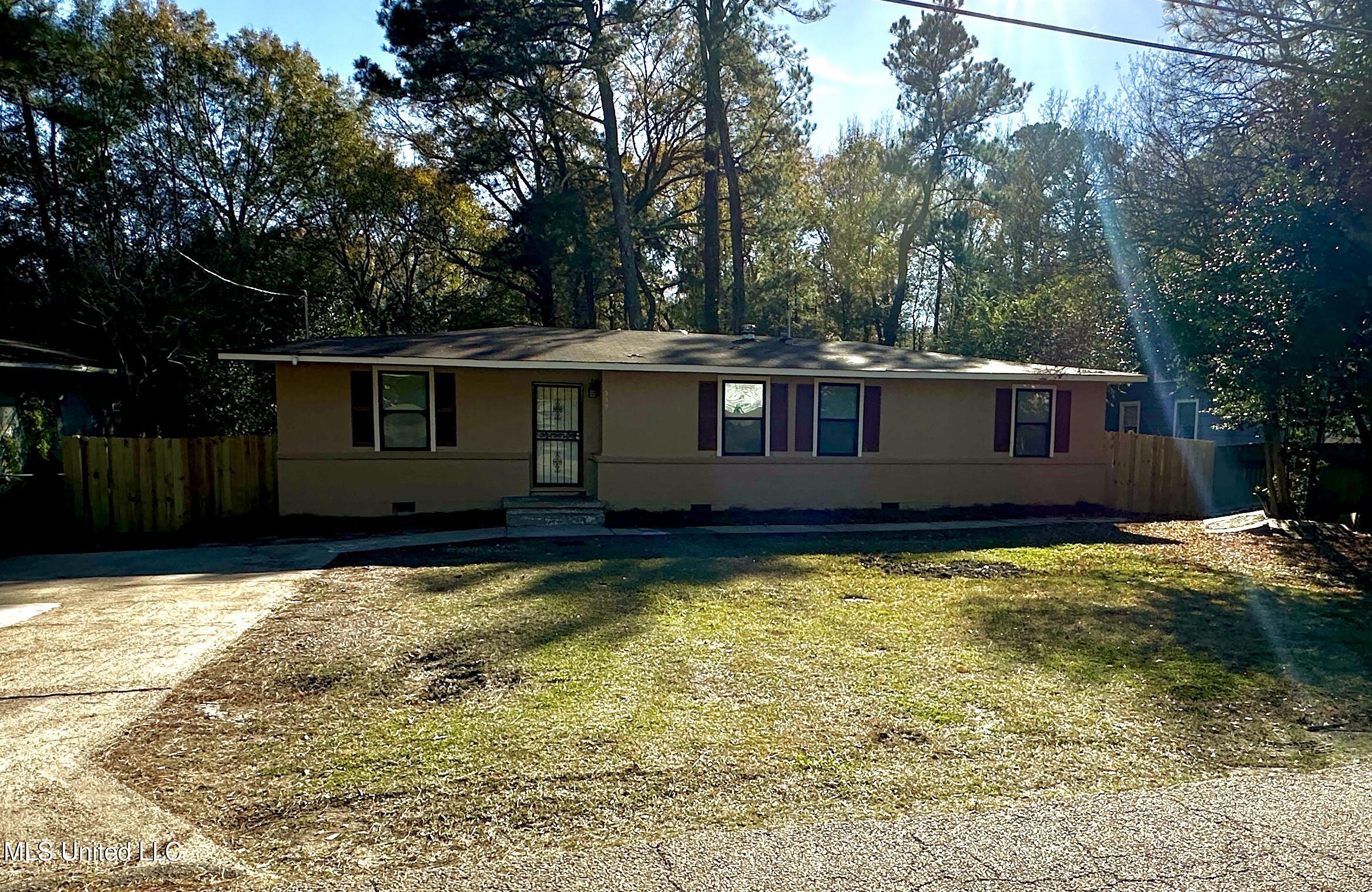 359 Cummins Street Property Photo 35