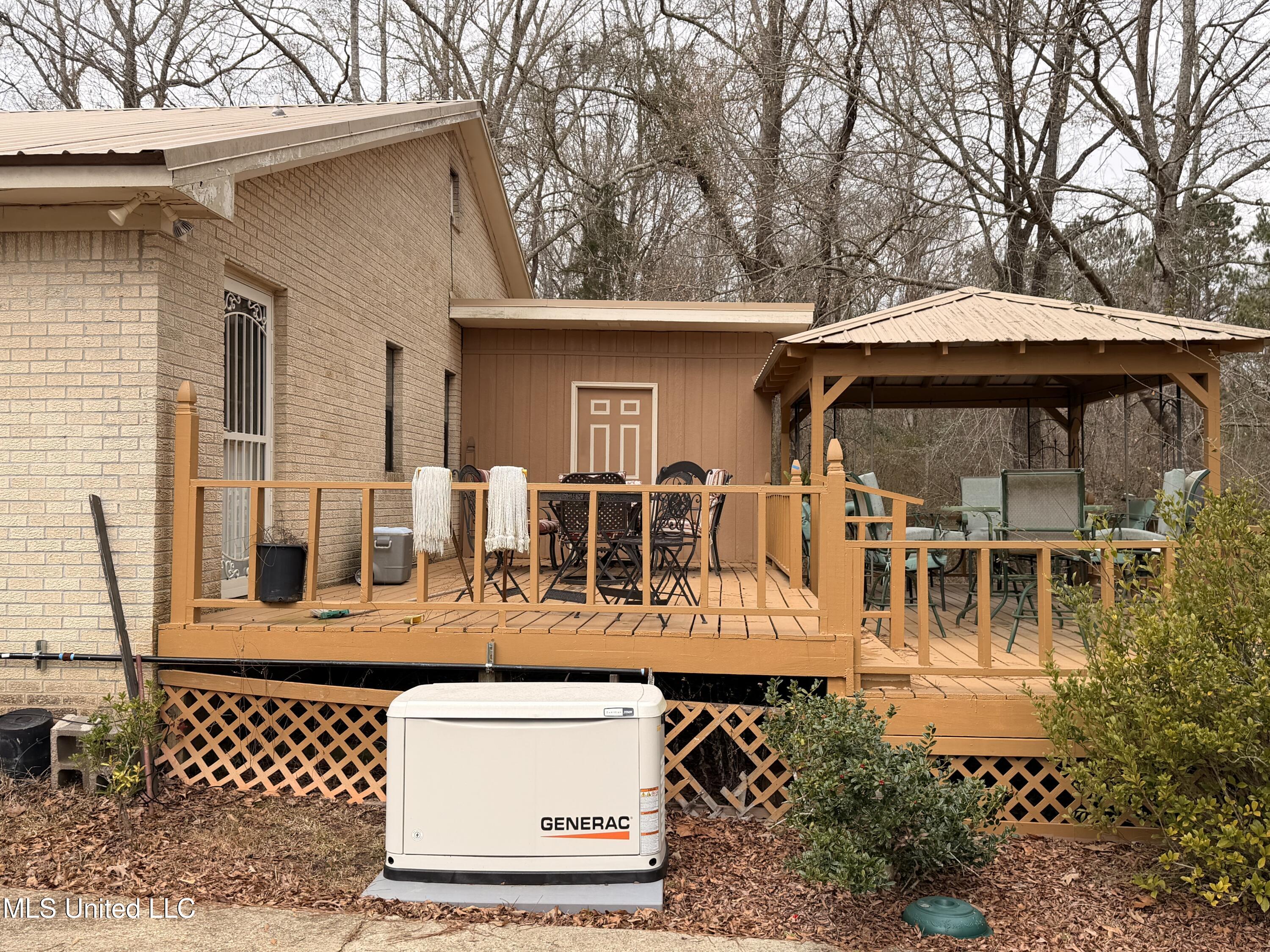 4204 Nw Highway 550 Property Photo 8