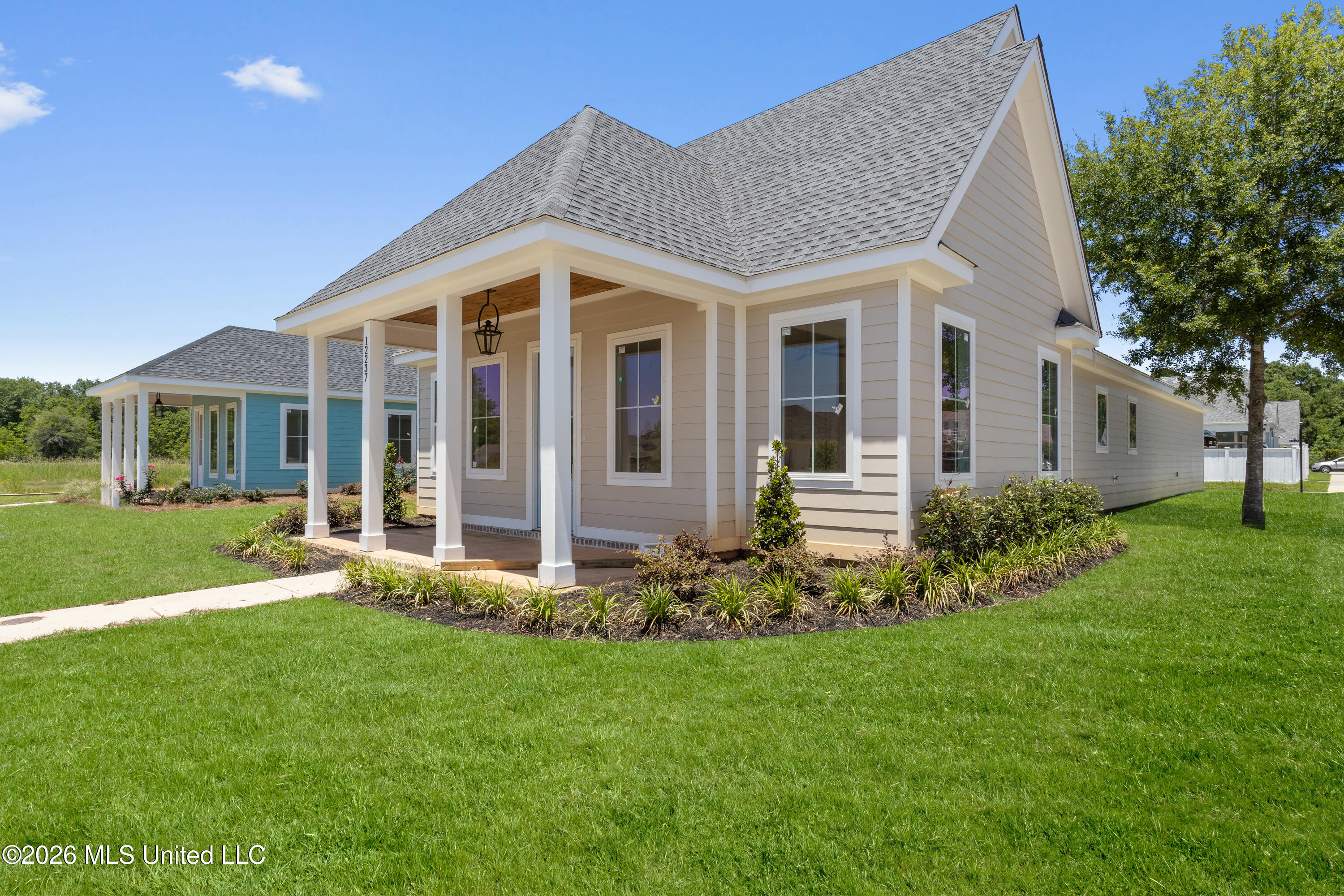 12237 Artisan Green Boulevard Property Photo 3
