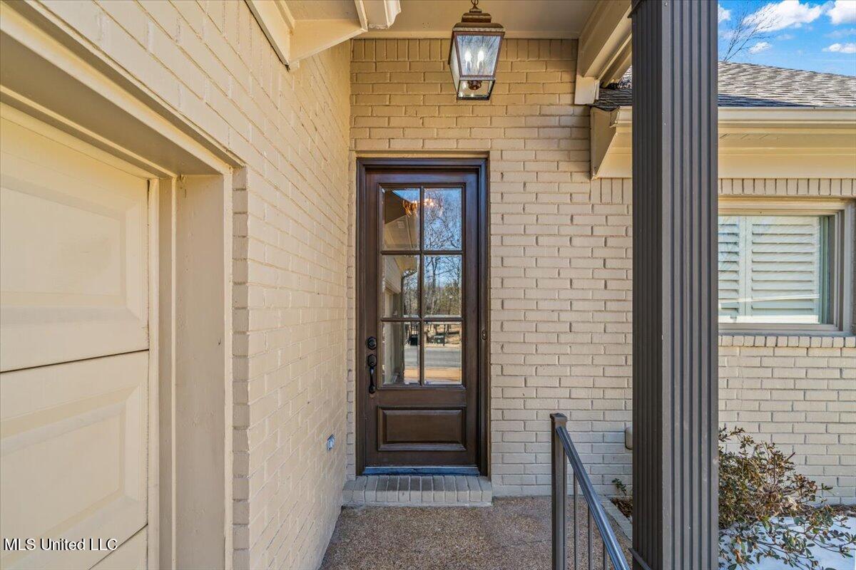 6705 Player Drive Property Photo 6