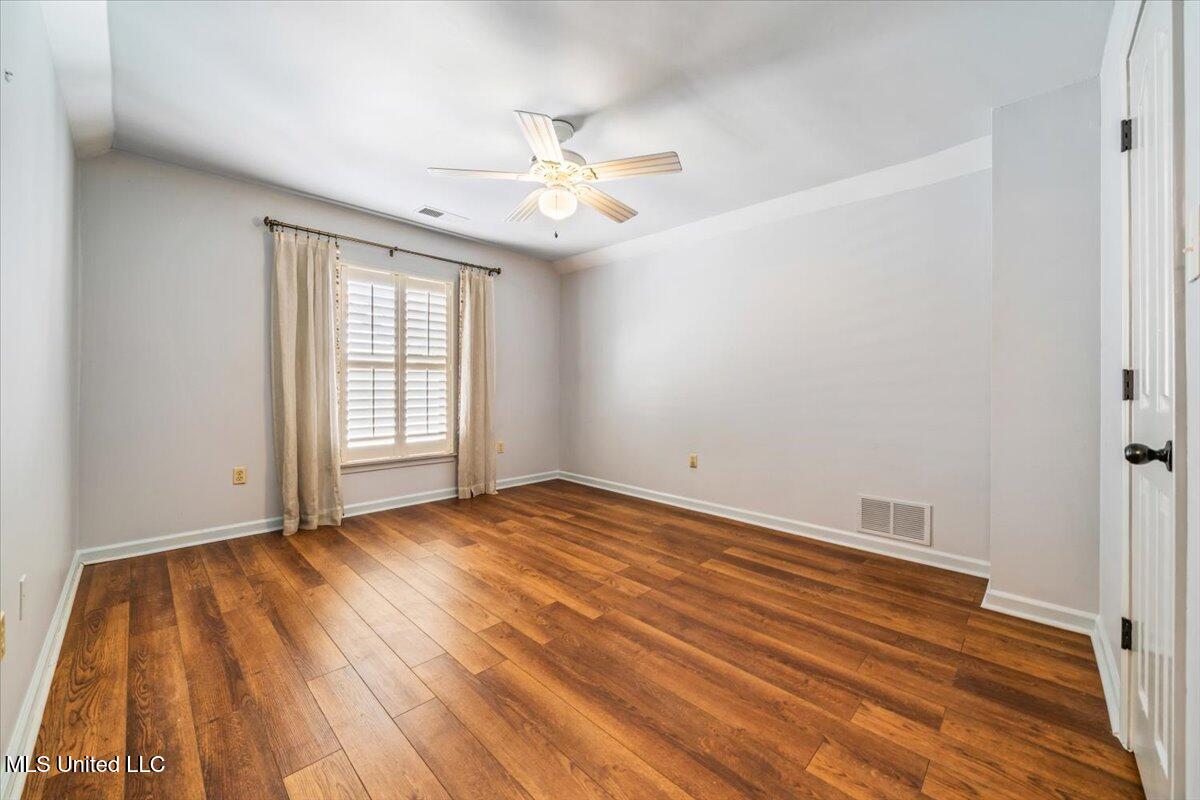 6705 Player Drive Property Photo 24