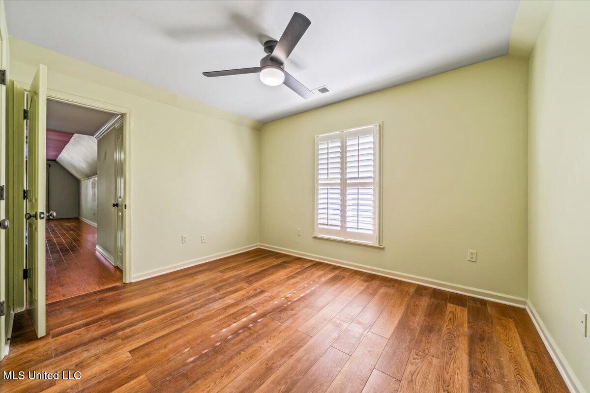 6705 Player Drive Property Photo 27