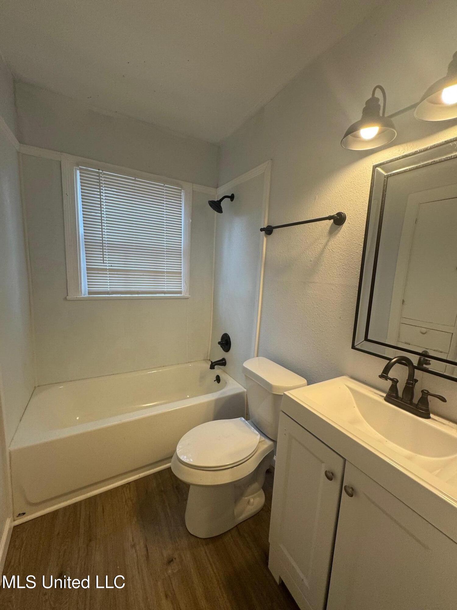 1857 Westover Street Property Photo 12