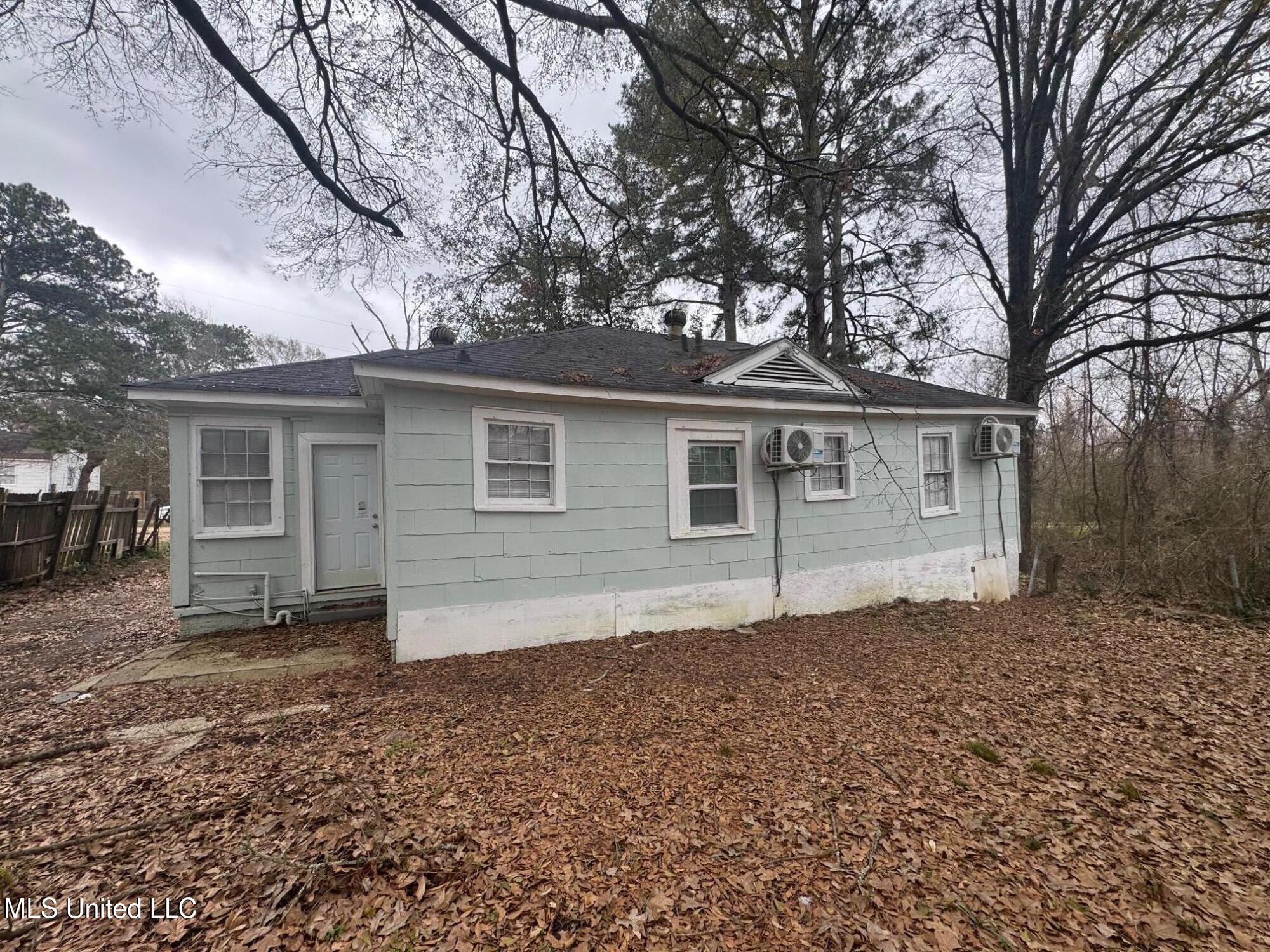 1857 Westover Street Property Photo 14
