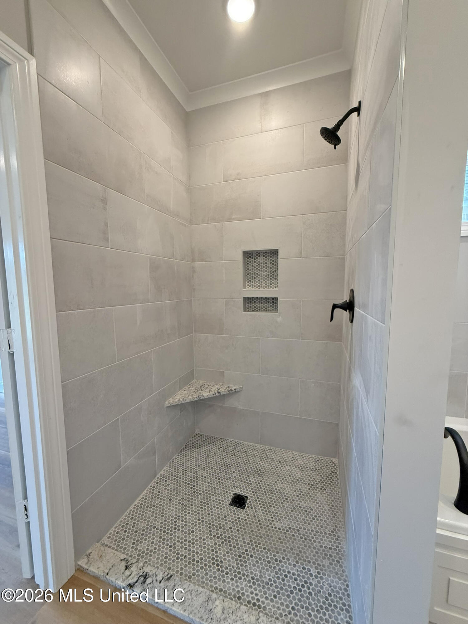 322 Tremont Drive Property Photo 8