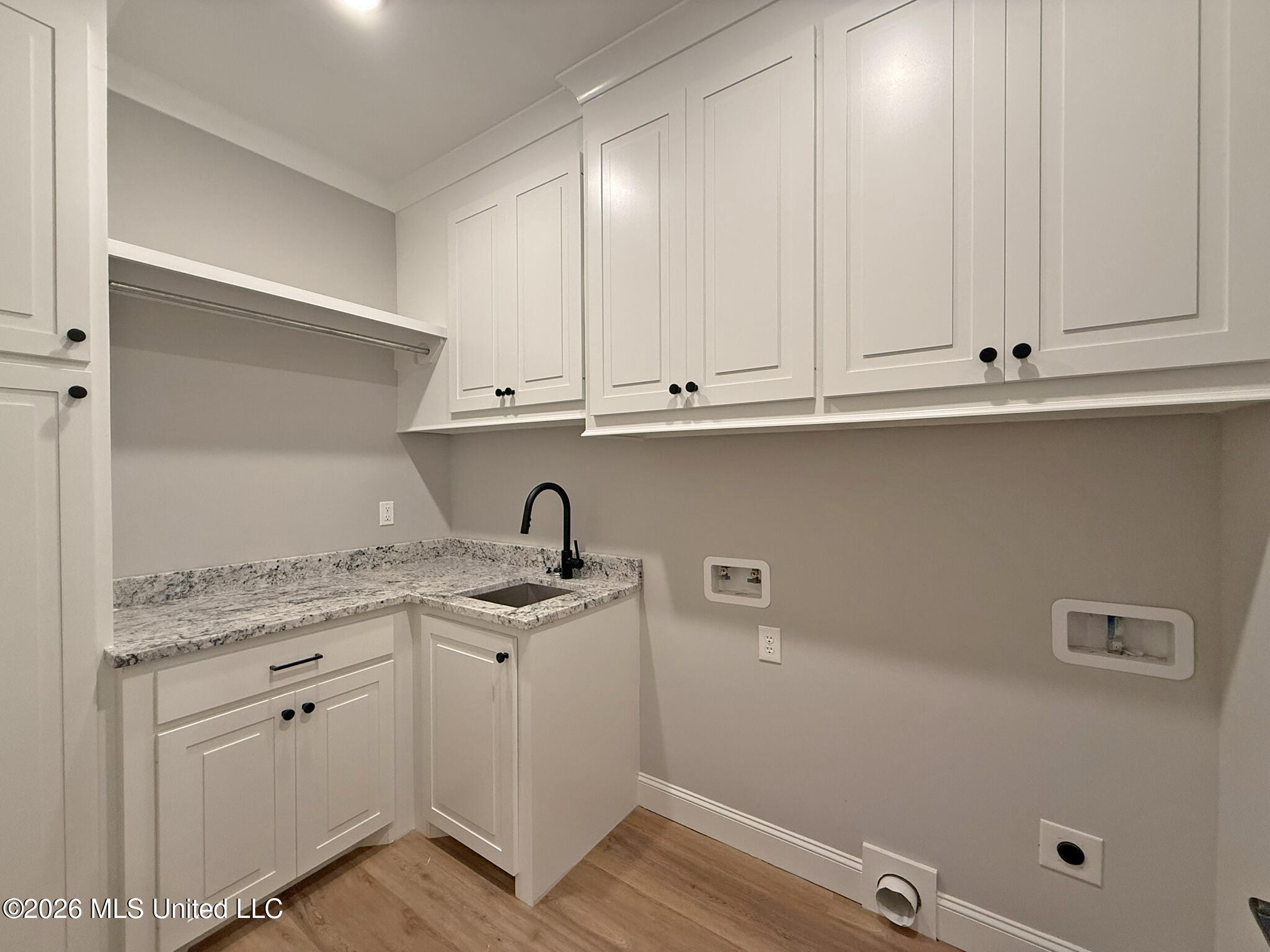 322 Tremont Drive Property Photo 15