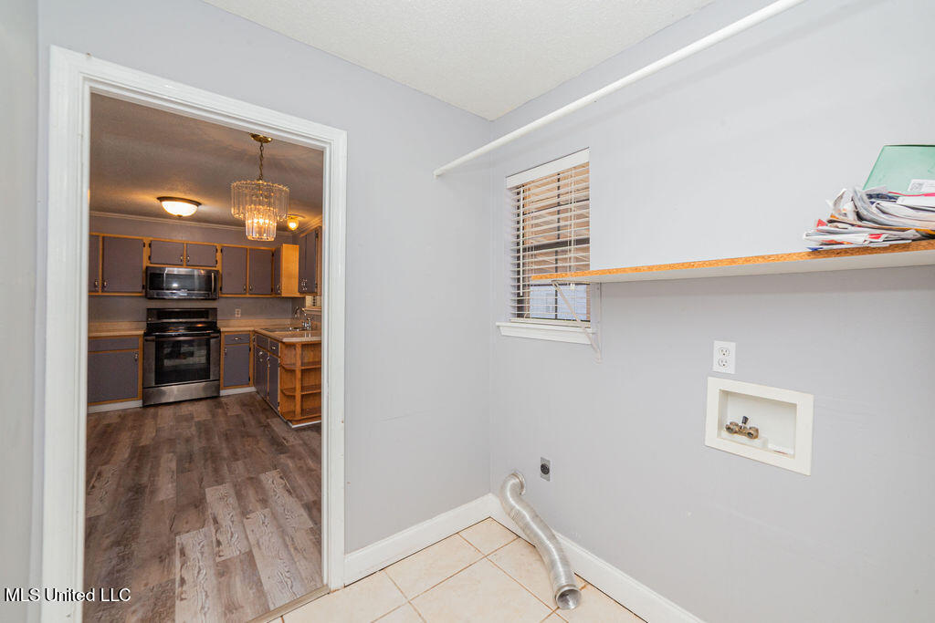 1000 Abbott Street Property Photo 22
