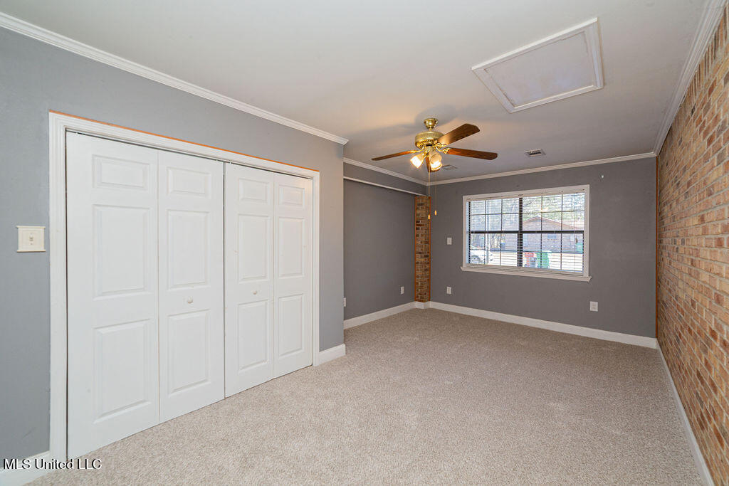 1000 Abbott Street Property Photo 27