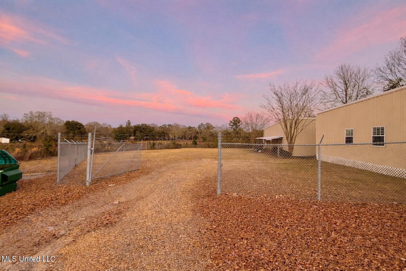 4694 Highway 53 Property Photo 5