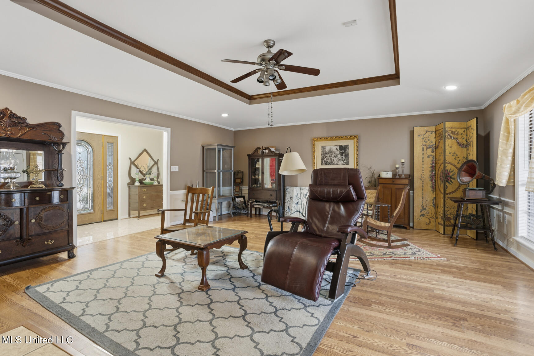 420 Shadow Lake Cove Property Photo 19