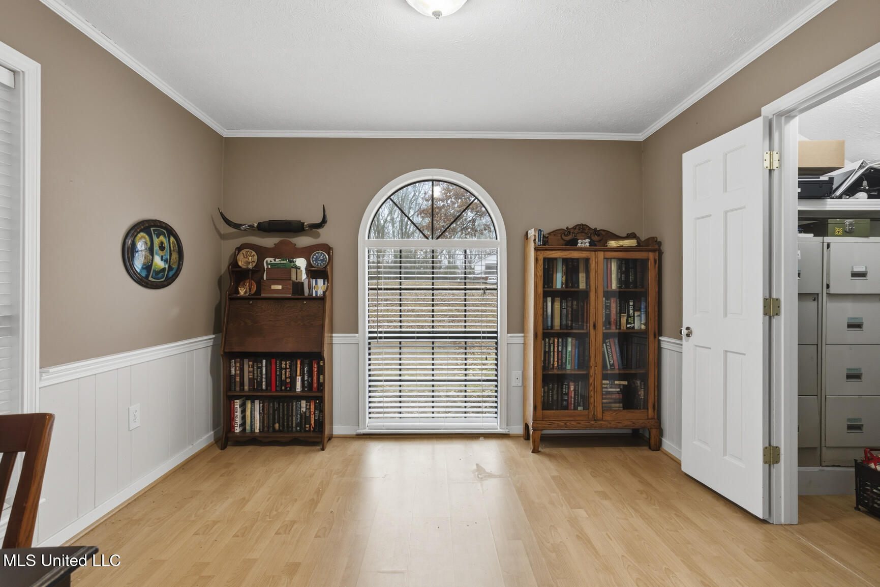 420 Shadow Lake Cove Property Photo 29