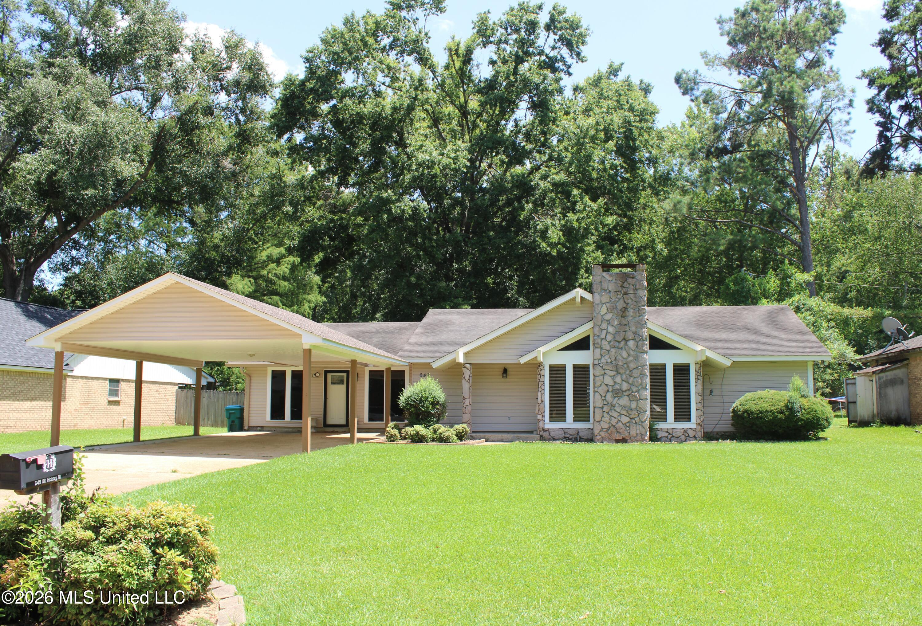 649 Old Hickory Road Property Photo 1
