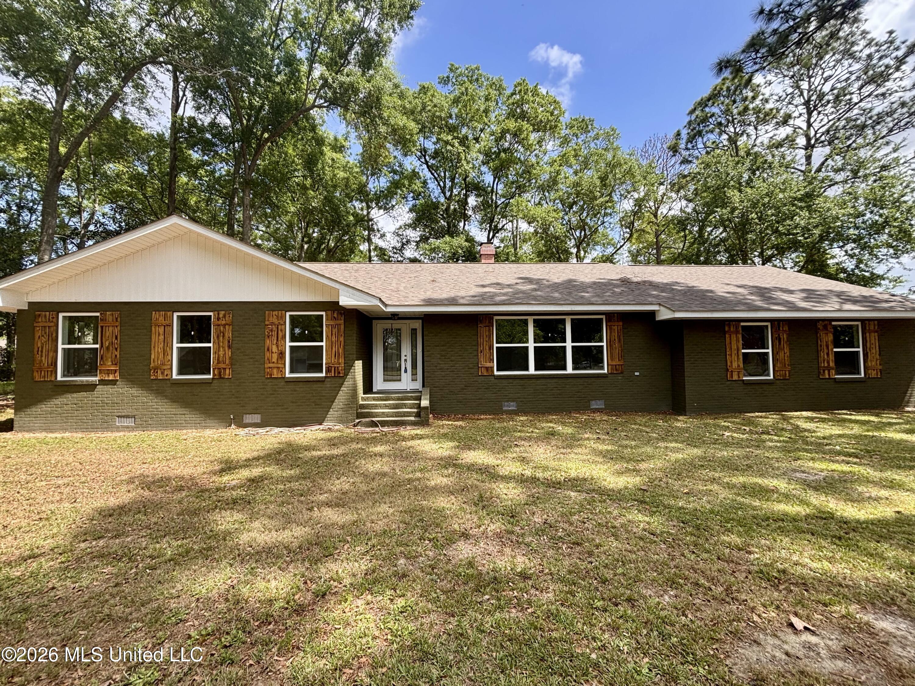 1500 Goodyear Boulevard Property Photo 2