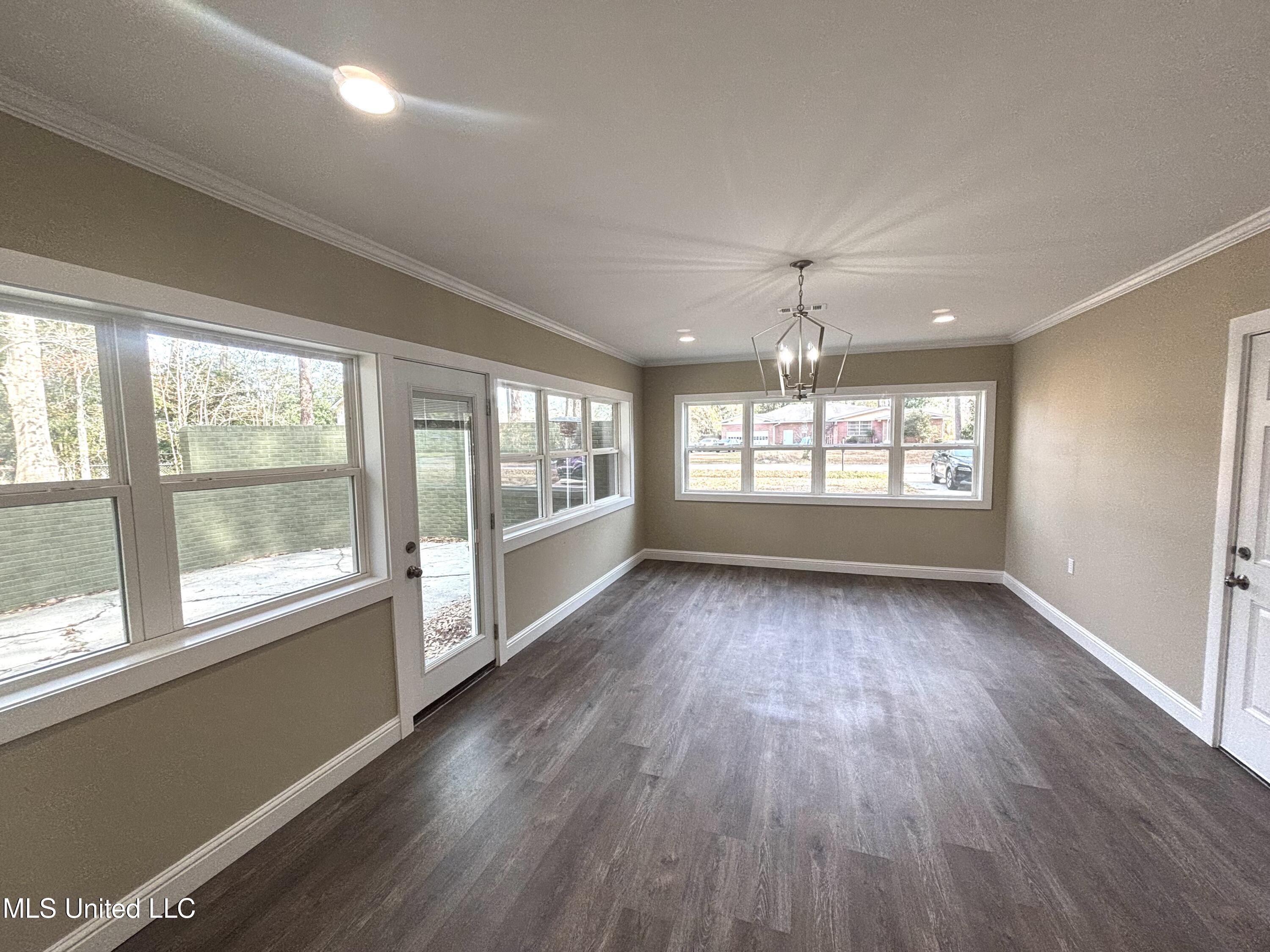 1500 Goodyear Boulevard Property Photo 14