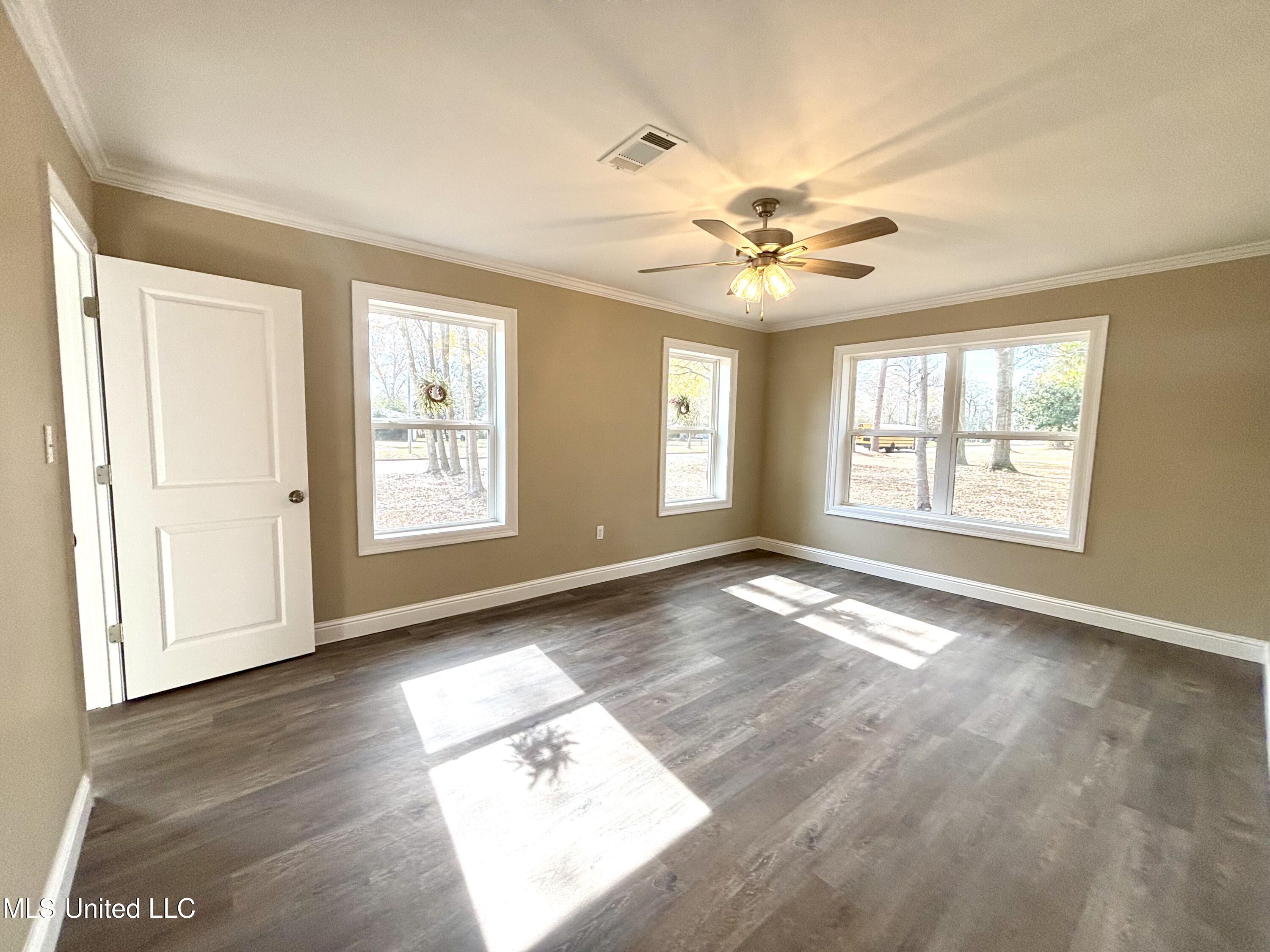 1500 Goodyear Boulevard Property Photo 25